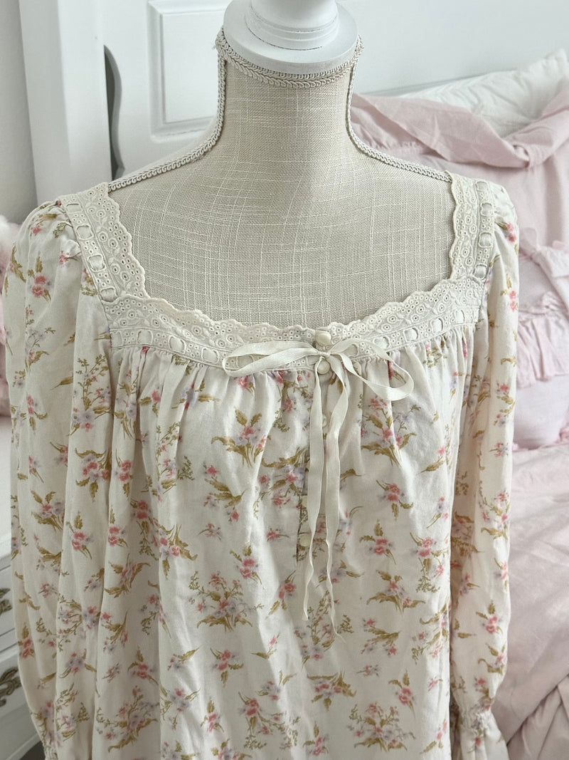 Vintage 2002 Victoria’s Secret Floral Cotton Prairie Nightgown Size M