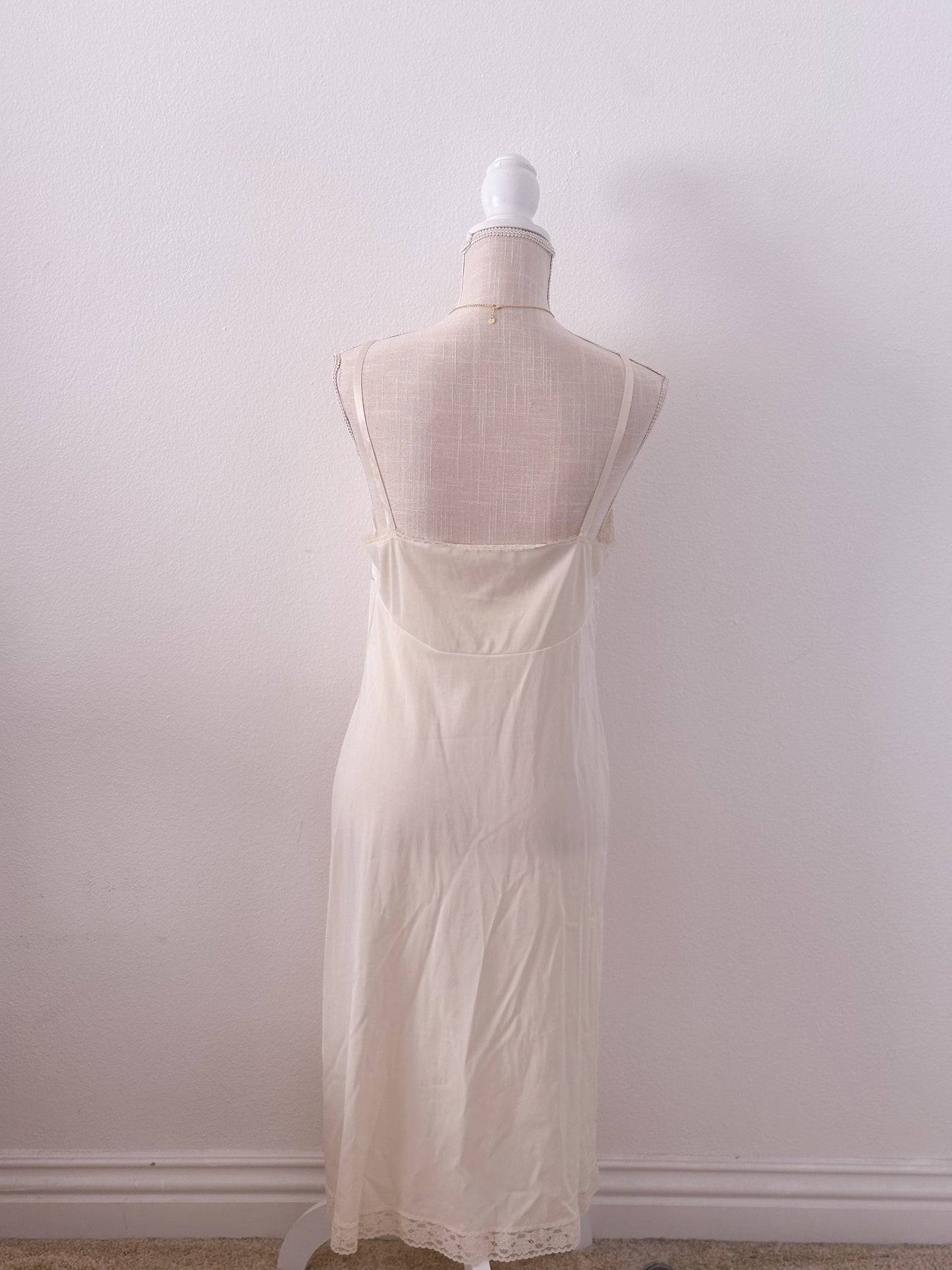 Vintage Vanity Fair sheer 1960s nightgown size: 36