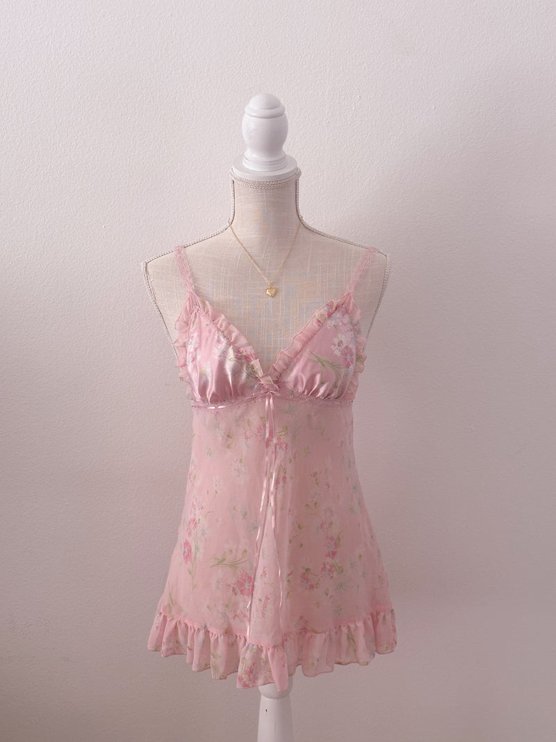 Vintage Victoria's Secret pink floral Babydoll as seen on Maggie Lindemann size: L