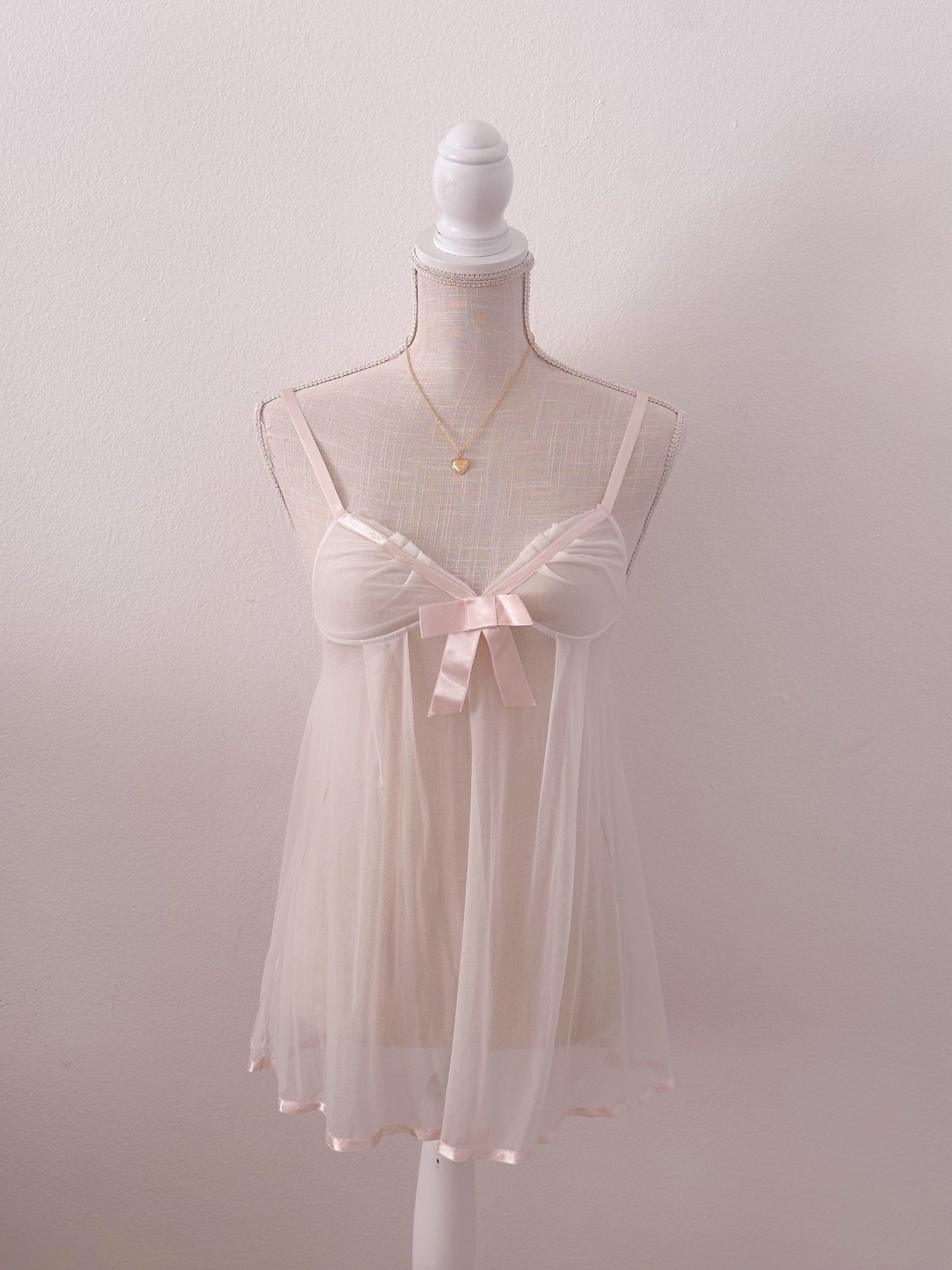 Sabrina Carpenter Vintage Victoria's Secret white and baby pink babydoll slip dress size: xs