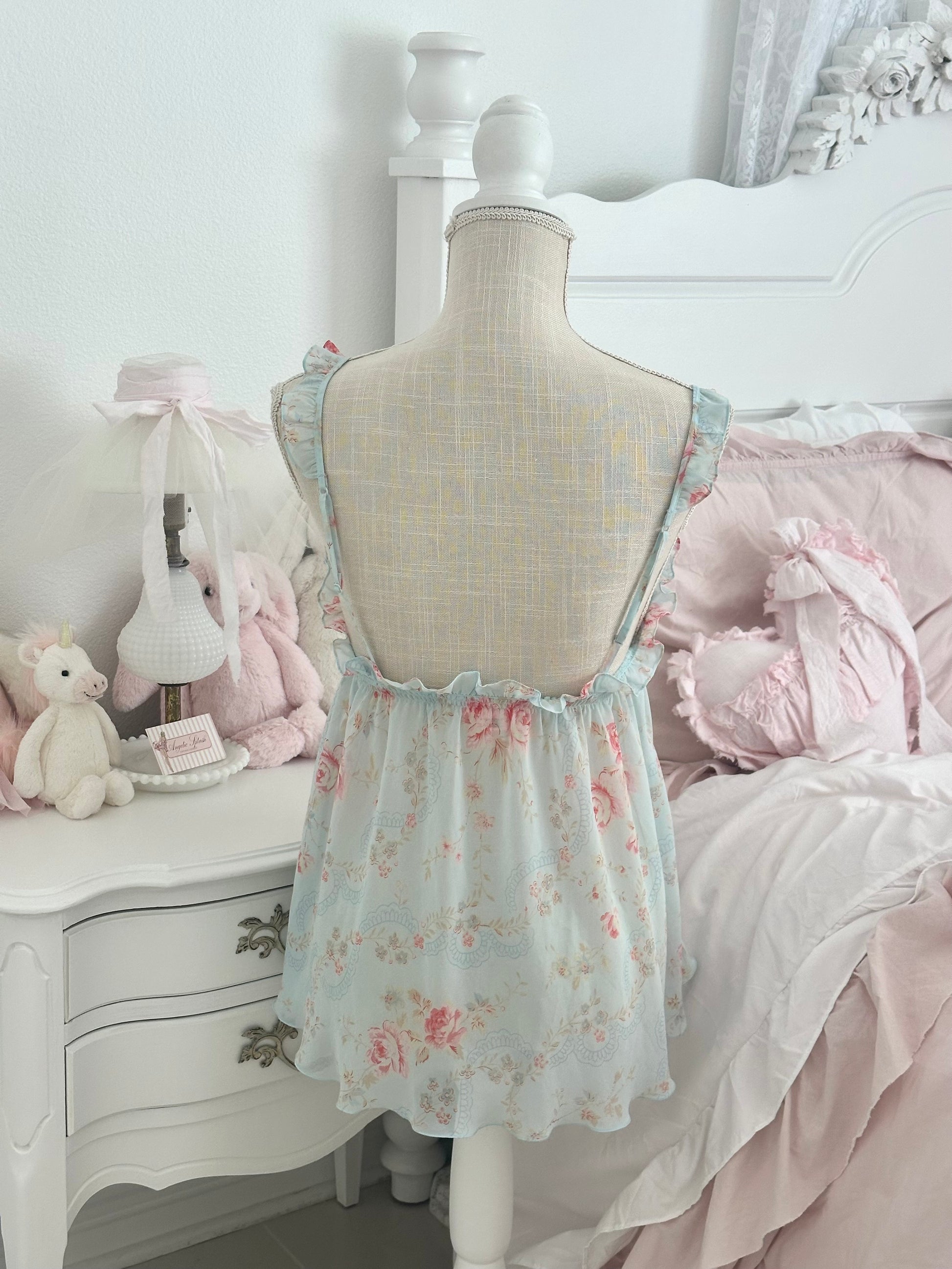 Vintage 2004 Victoria’s Secret Blue Floral Ruffle Cami Top Size: S