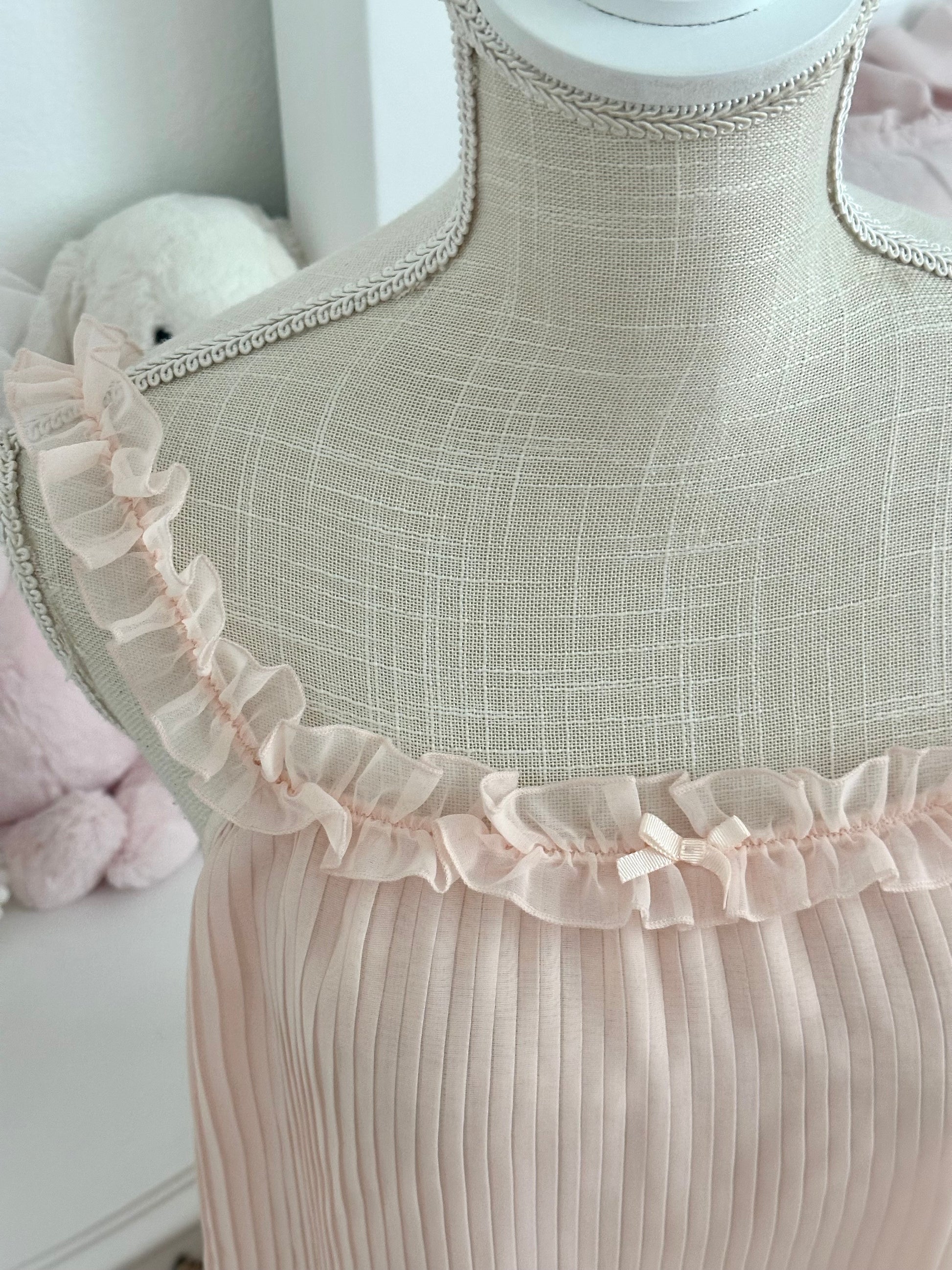 Vintage 2010 Victoria’s Secret Bella Hadid Peach Ruffle Babydoll Dress Size: M