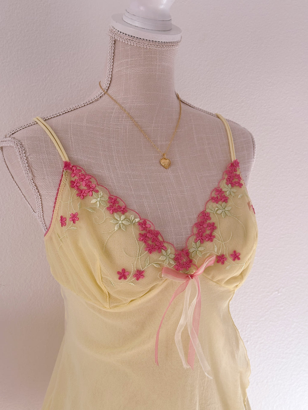 Vintage Victoria's Secret yellow and pink floral cami