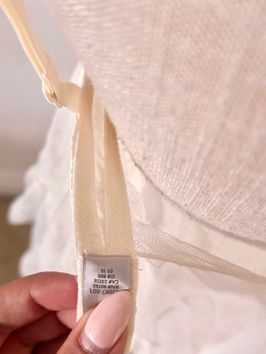 Victoria’s Secret Cream Lace Babydoll Size: 34B