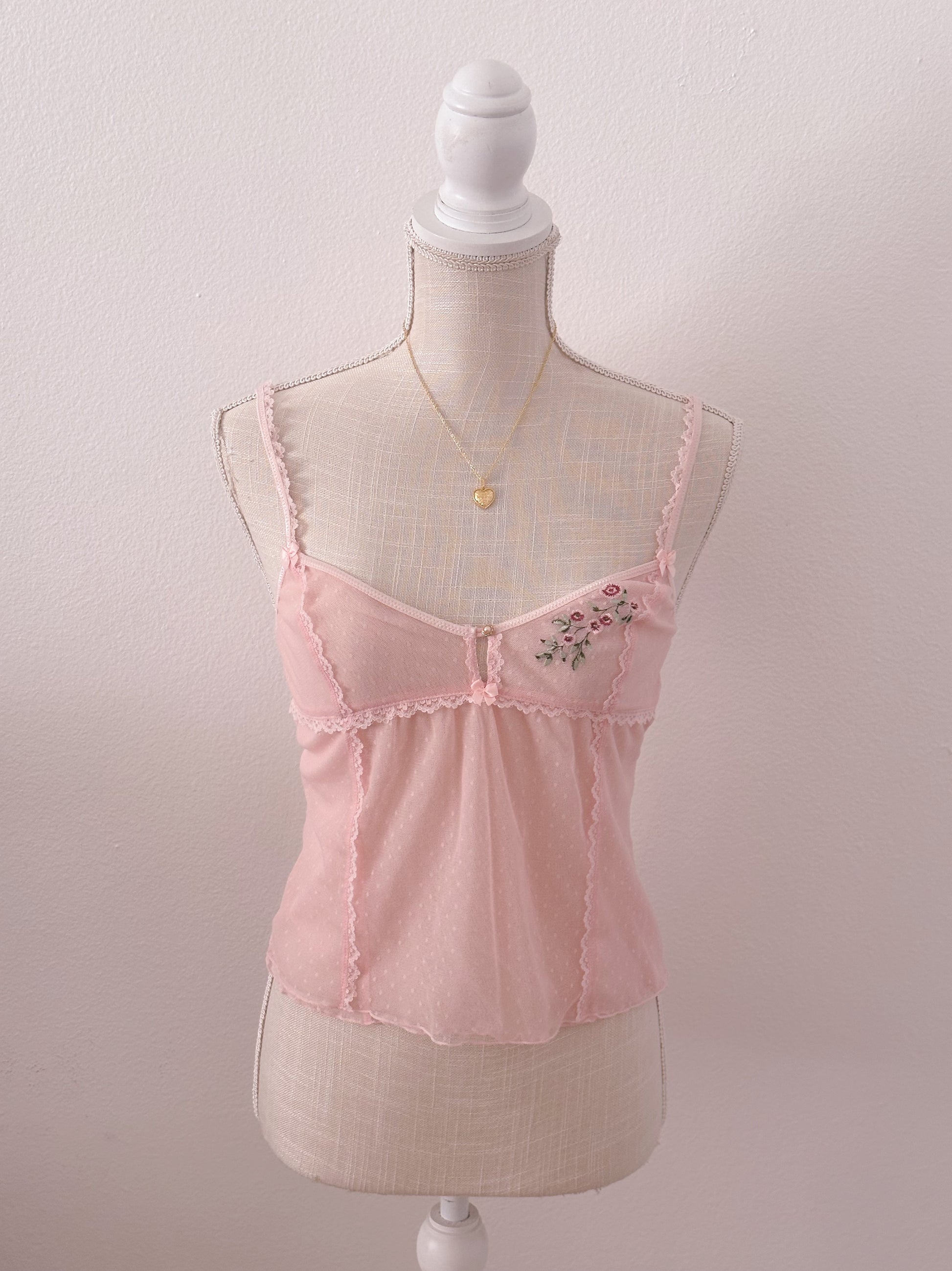 Vintage Victoria's Secret pink shabbychic cami top size: S