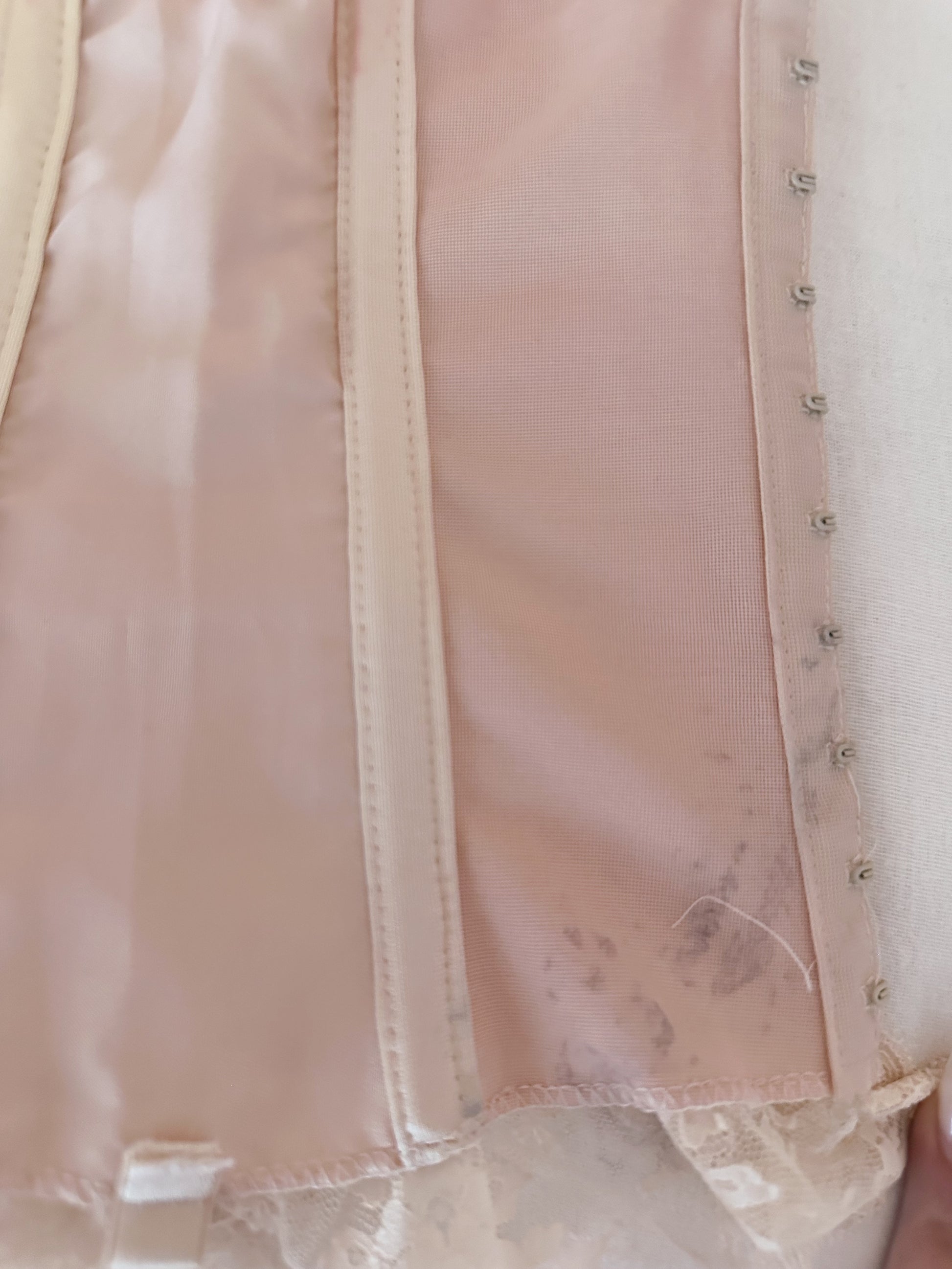 Vintage 1960s Glydons Sabrina Carpenter Corset