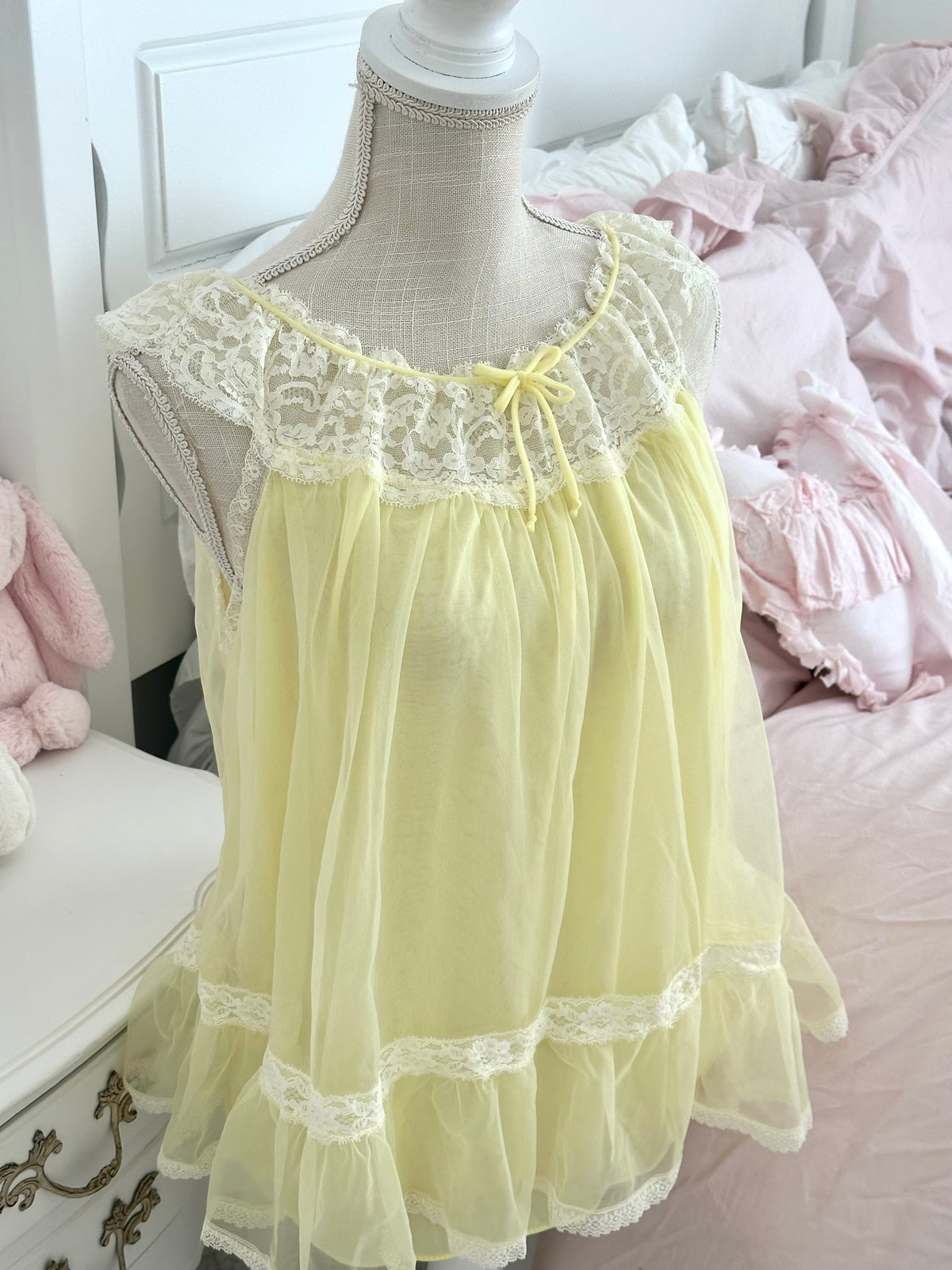 Vintage 1950s Aristocraft Yellow Nylon Lace Babydoll Fits Size: S
