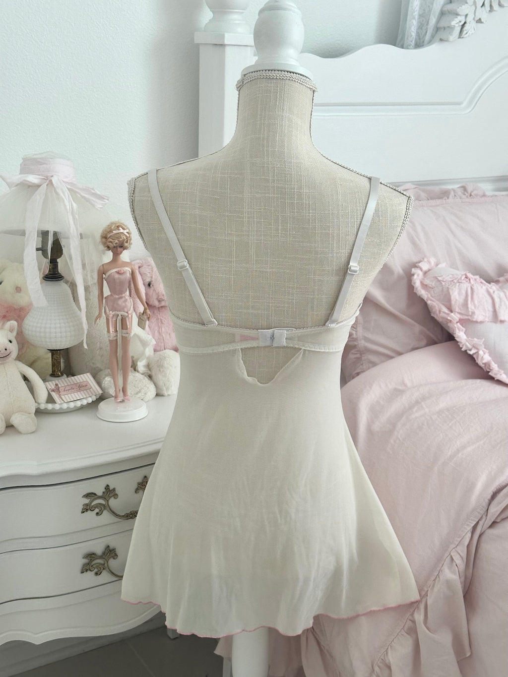 2000s Native Intimates White & Pink Floral Sheer Babydoll Top Size: 34C