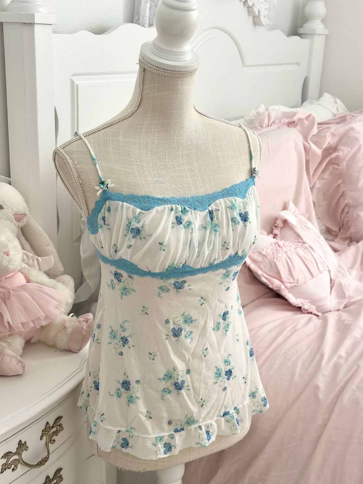 Vintage 2006 Victoria’s Secret Angels Blue Floral Sheer Cami Top Size XS
