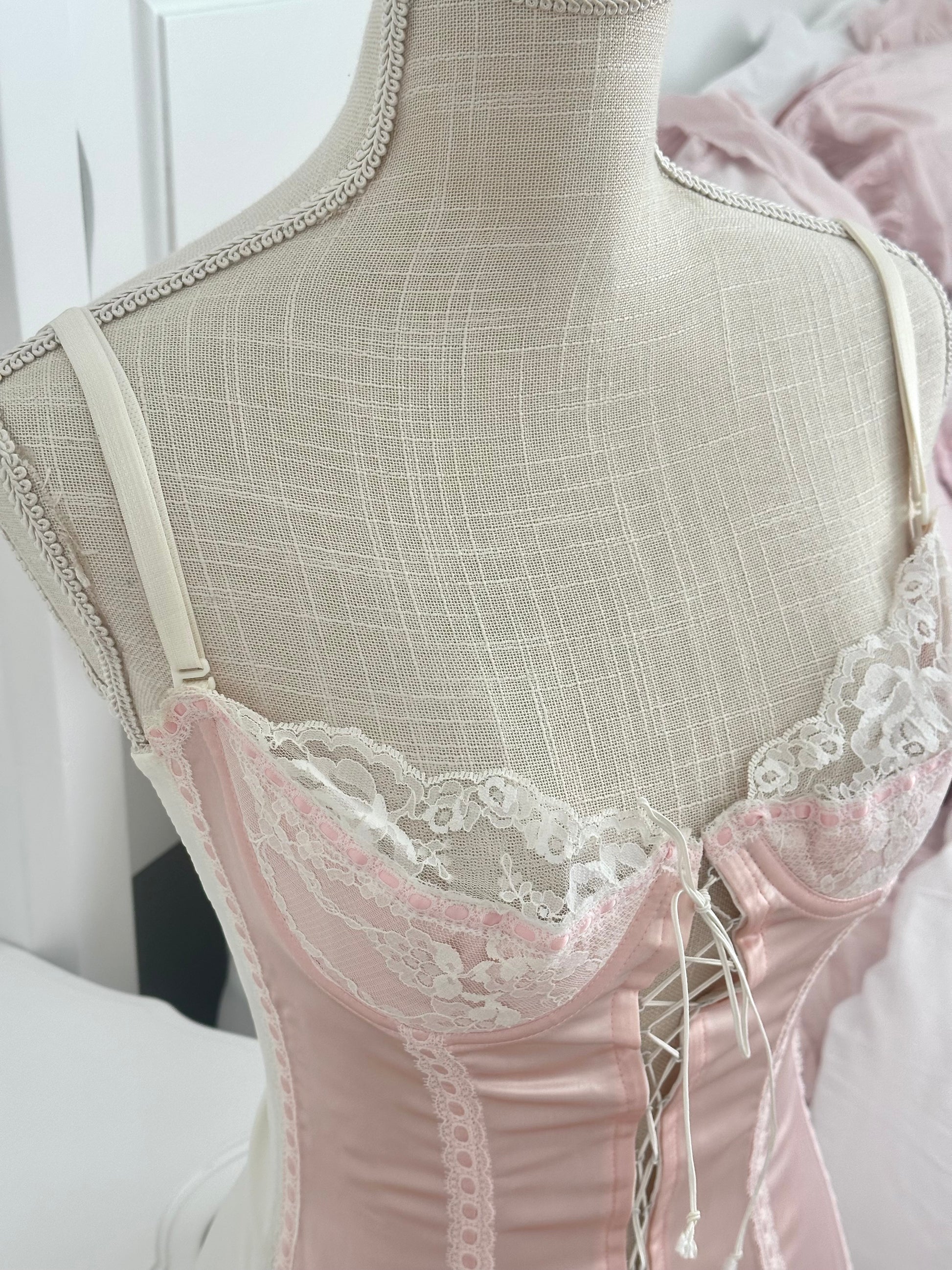 Vintage Darling Pink Lace Corset Top Size: XS