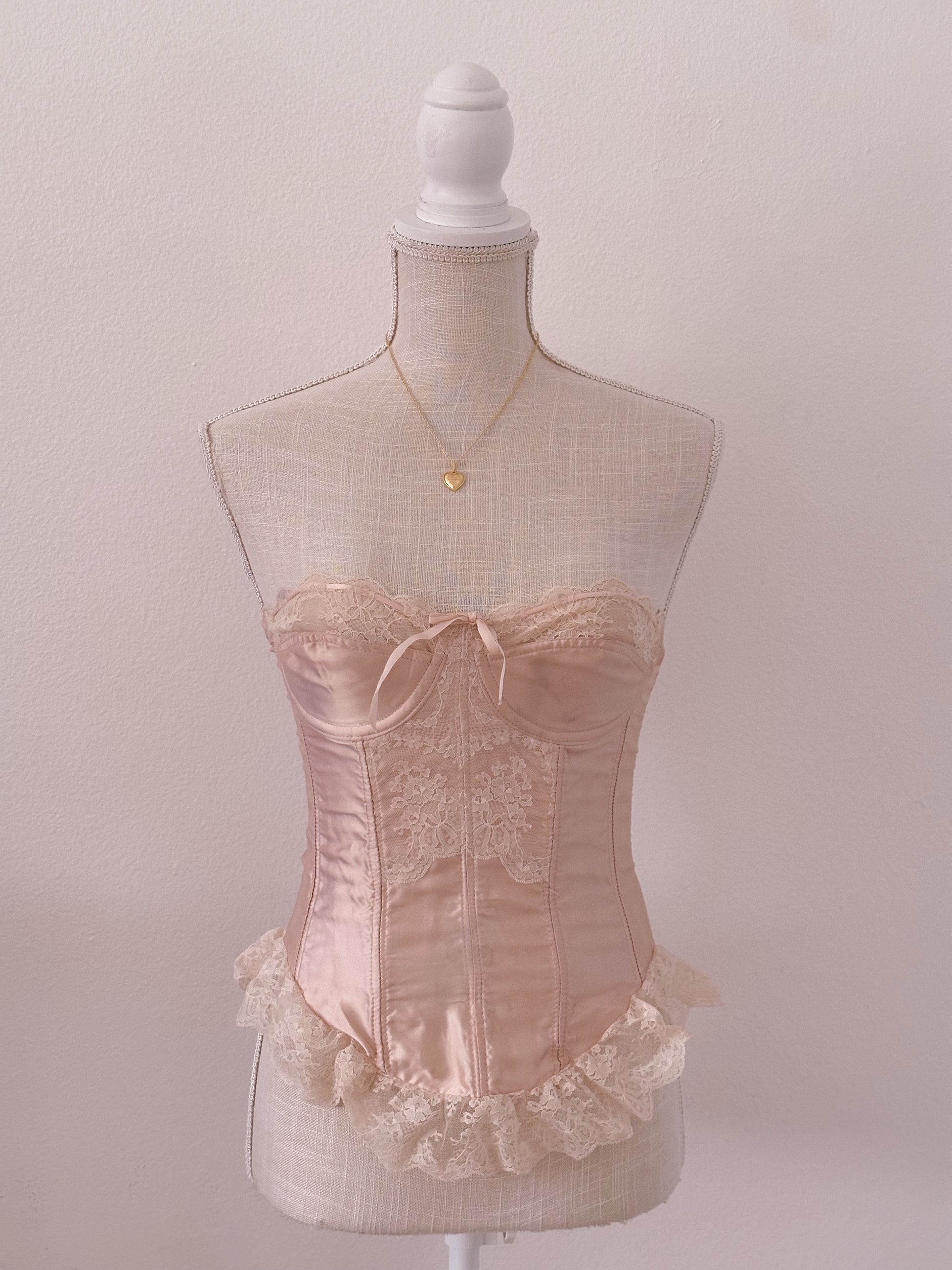 Vintage 1960s Glydons Sabrina Carpenter Corset