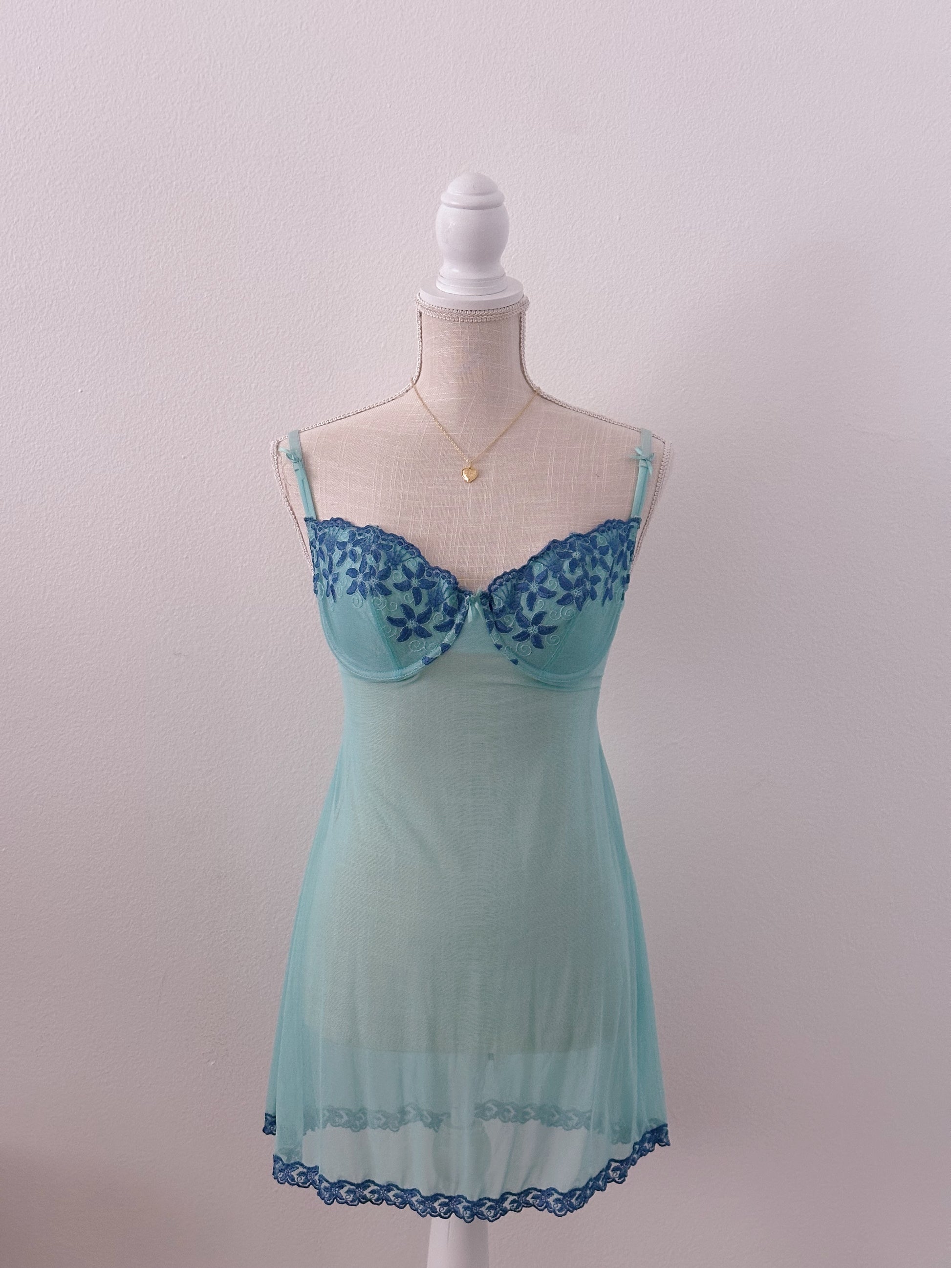 Vintage 1996 Vicroria's Secret Sabrina Carpenter Babydoll size: S/M