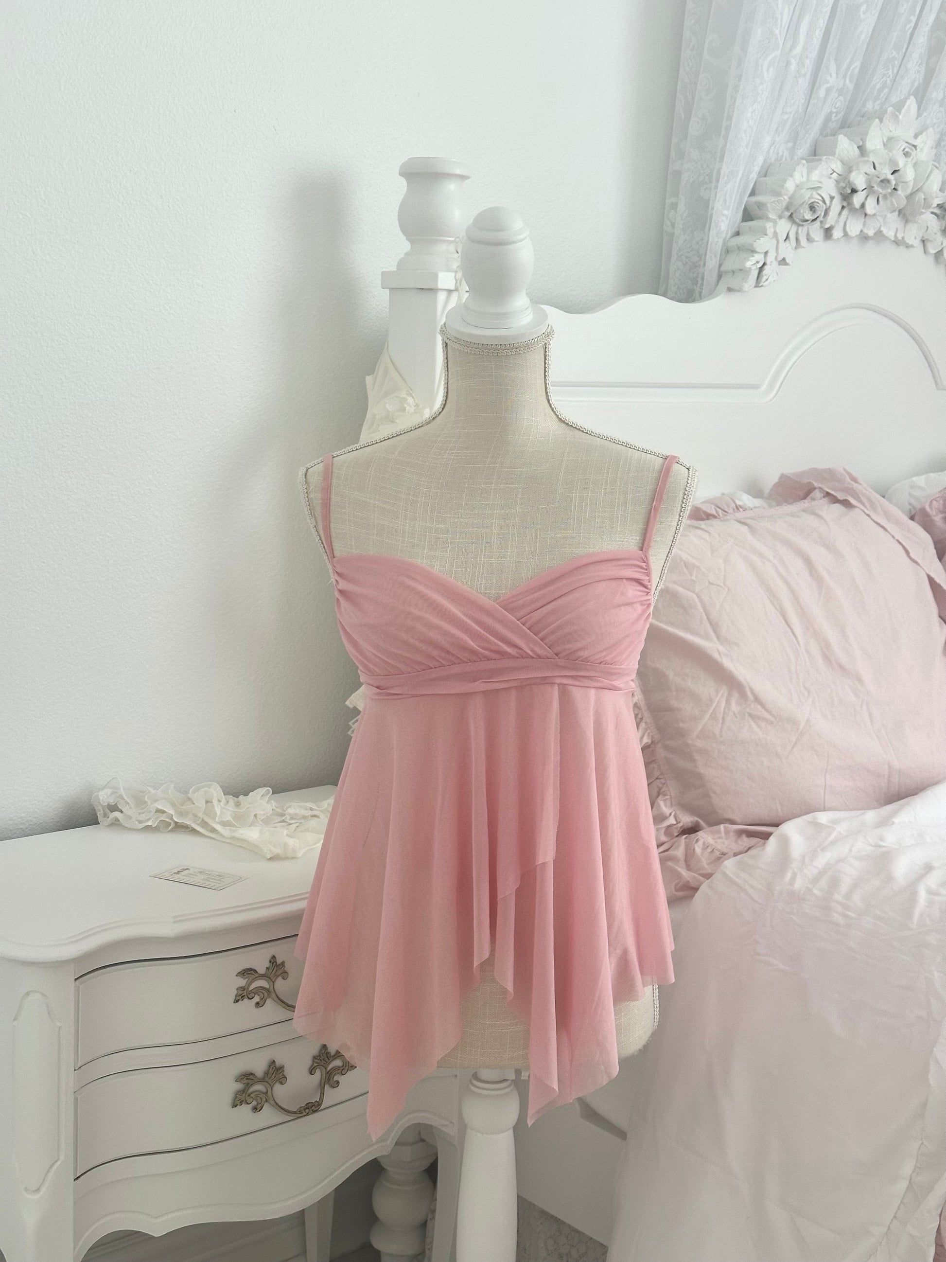 Vintage 2004 Victoria’s Secret Fairy Pink Tiered Cami Top Size: S