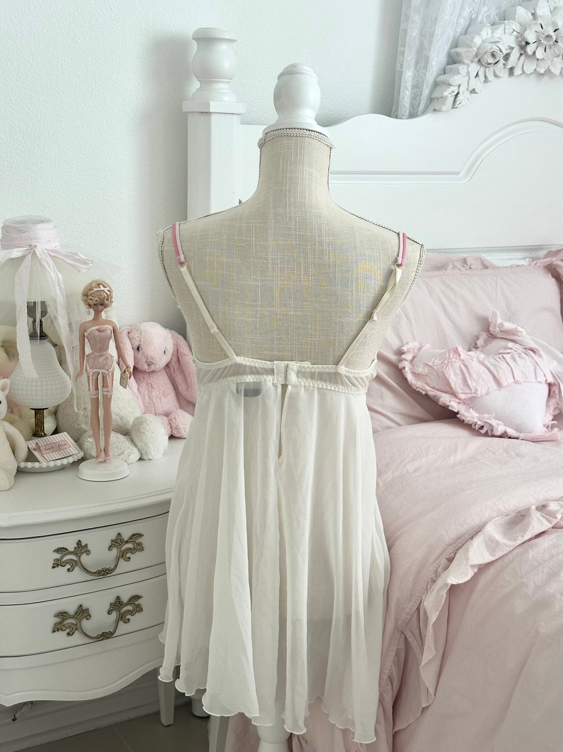 Vintage 2000s Delicates White Fairy Babydoll Dress Pink & Green Floral Size: L