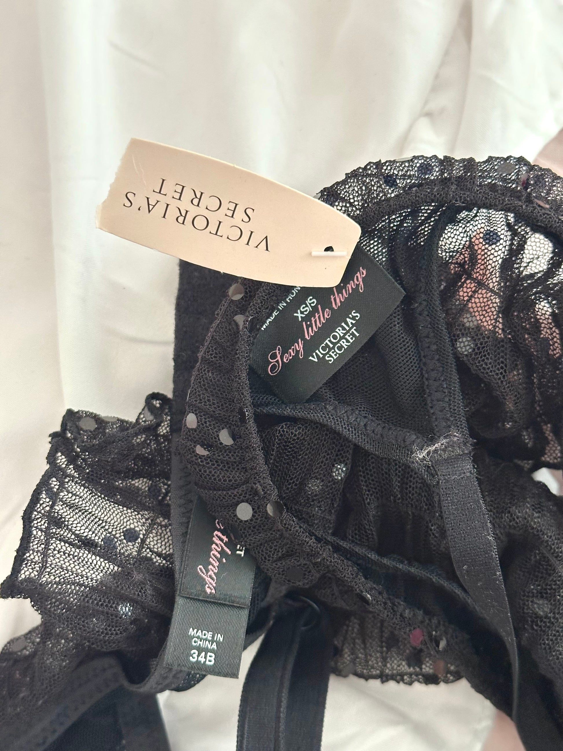 Vintage 2006 Victoria’s Secret Sexy Little Things Black Sequin Set Size: 34B/XS/S