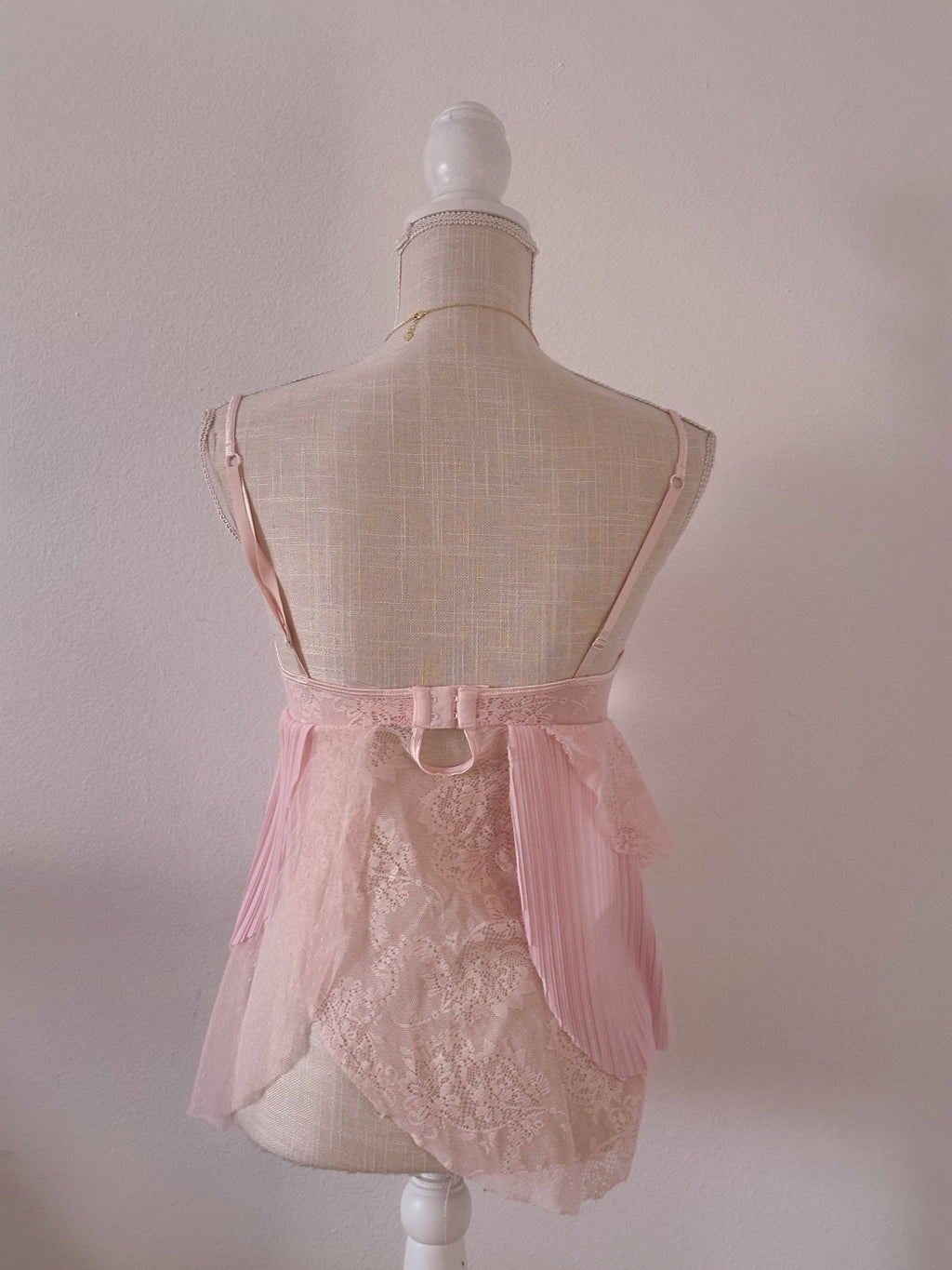 Shabby Chic pink Victoria’s Secret Babydoll Size: 34B