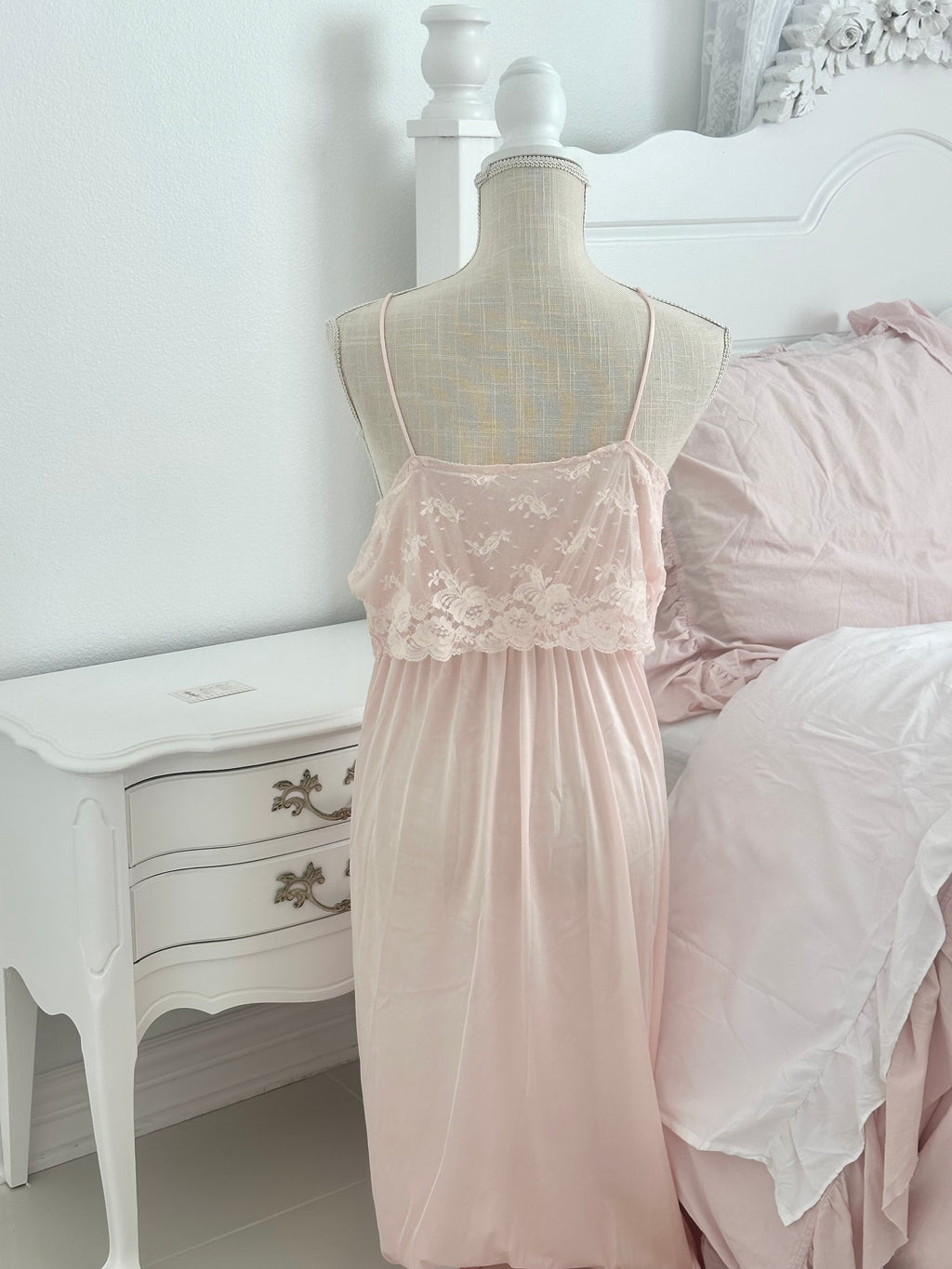 Vintage 1970s Deena Pink Maxi Dress with Lace & Bows Size: L