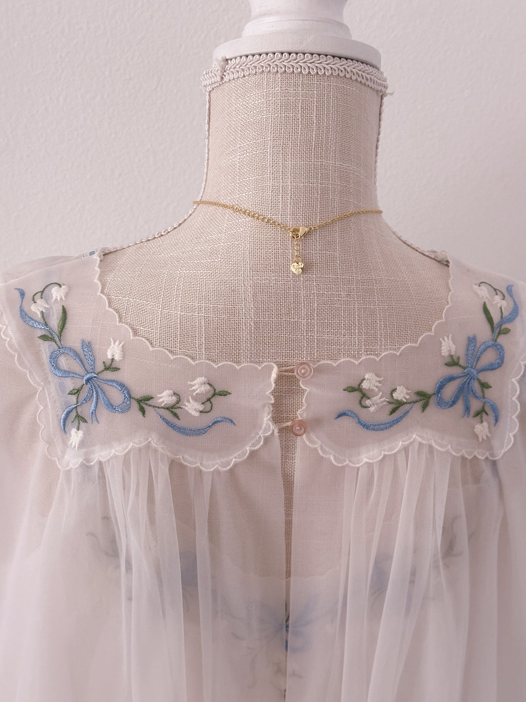 Vintage 1960s peignoir white babydoll dress and matching robe set size: S