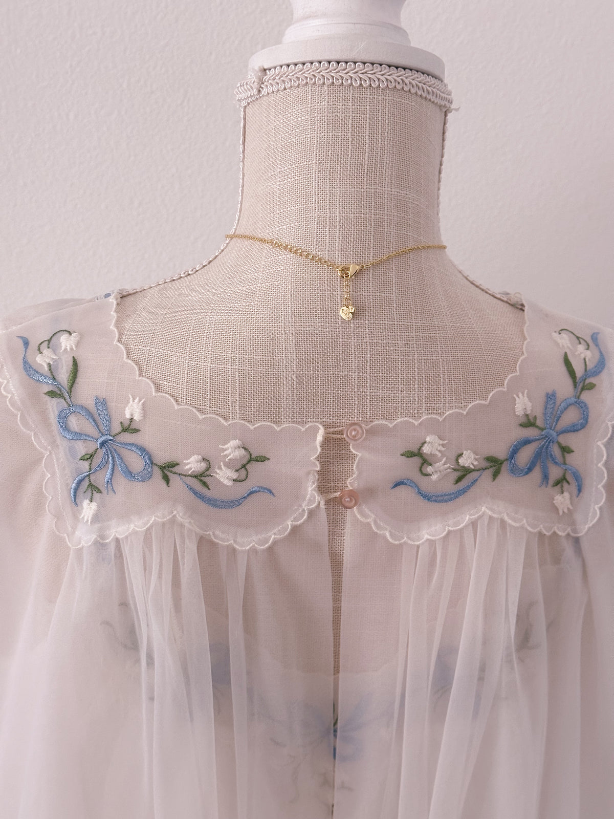 Vintage 1960s peignoir white babydoll dress and matching robe set size: S