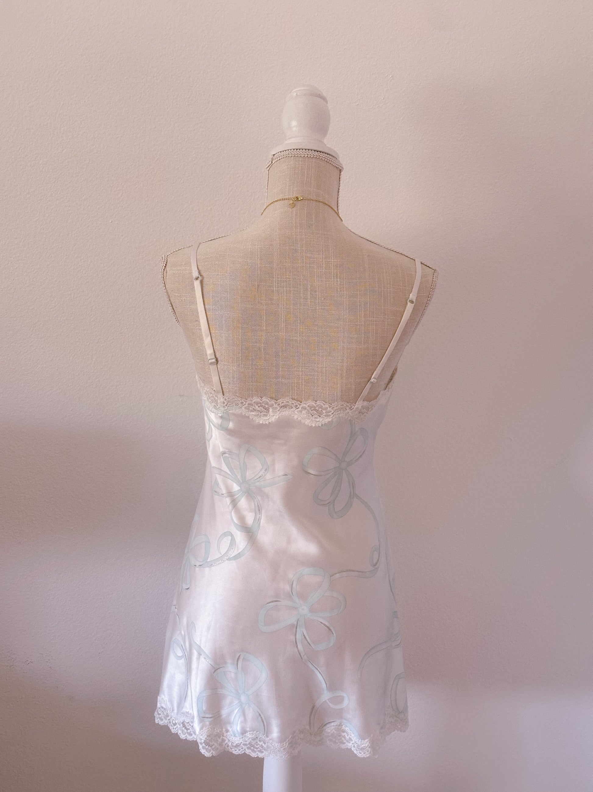 Vintage Victoria's Secret white ribbon babydoll slip dress size: XS