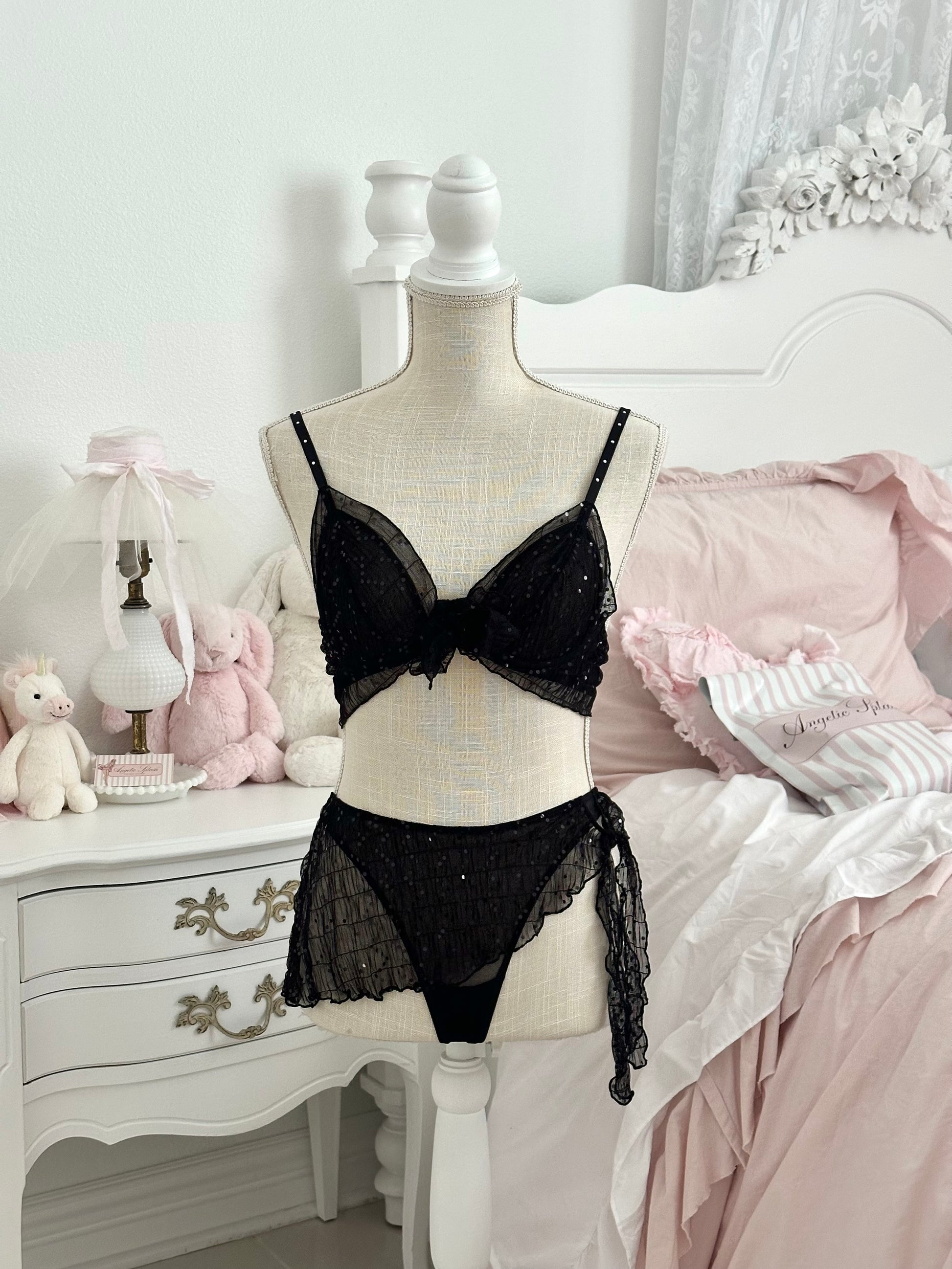 Vintage 2006 Victoria’s Secret Sexy Little Things Black Sequin Set Size: 34B/XS/S