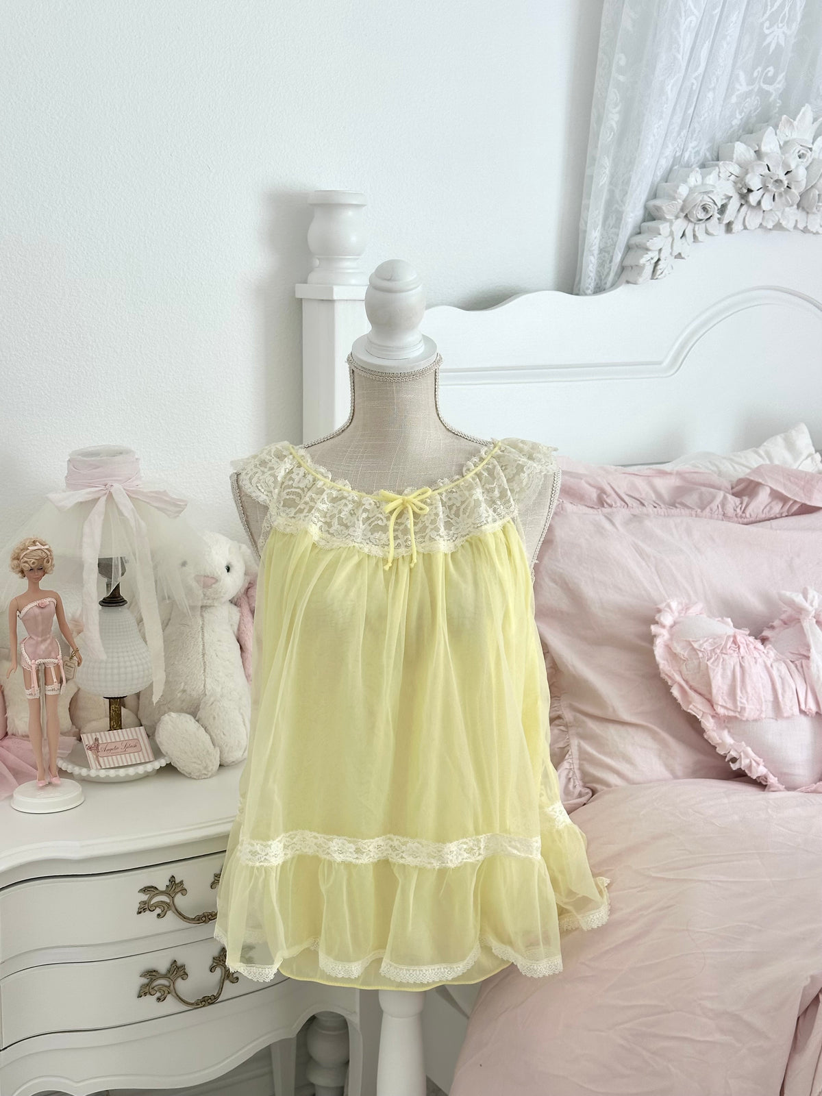 Vintage 1950s Aristocraft Yellow Nylon Lace Babydoll Fits Size: S