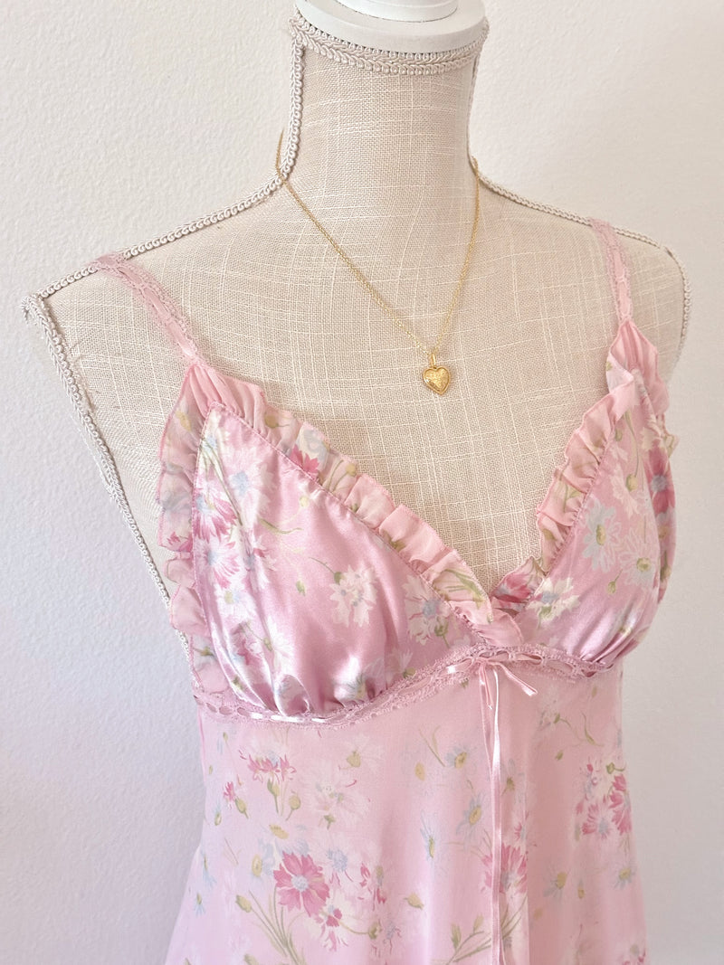 Vintage 2003 Victoria’s Secret Pink Floral Babydoll Slip Dress Size: M