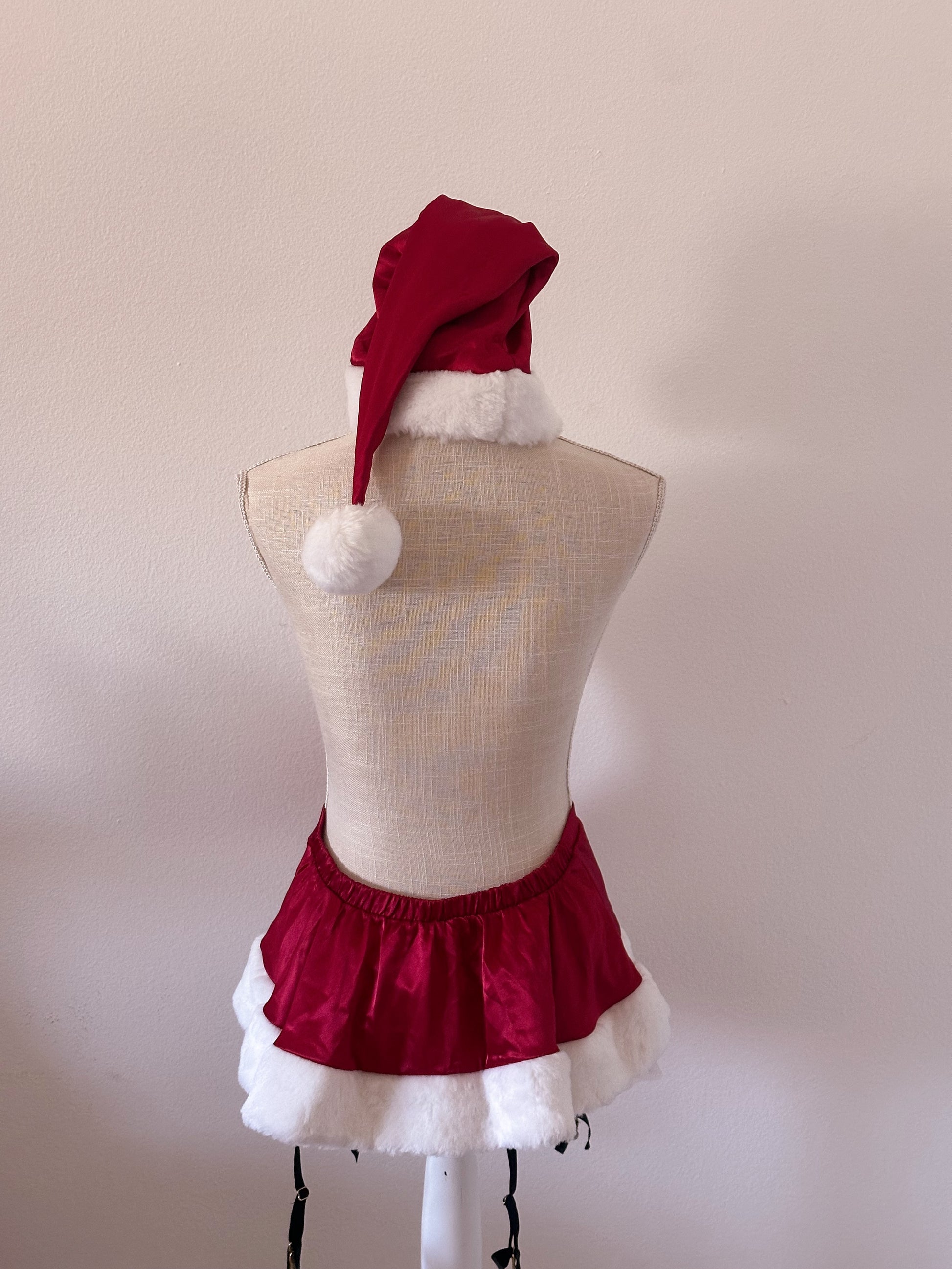 Vintage Victoria's Secret red Santa two piece set Size: O/S