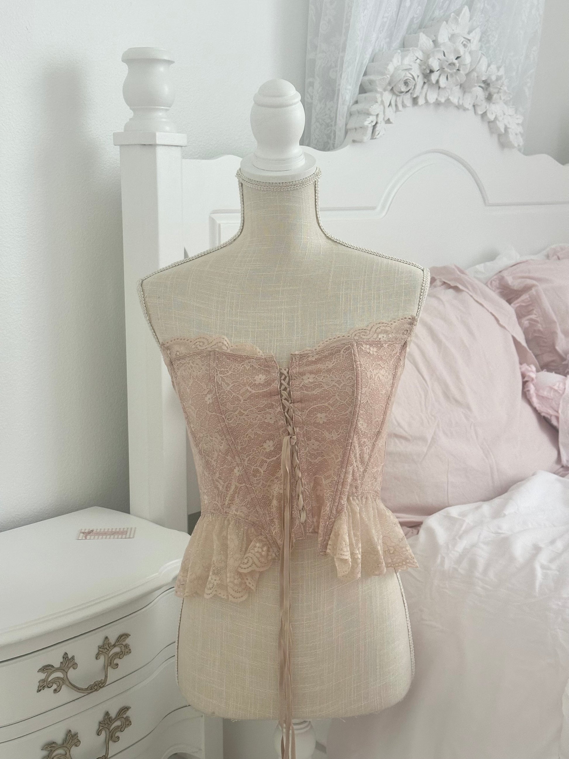 Vintage 2003 Victoria’s Secret Pink/Nude Butterfly Corset Top Size: L (Fits M)
