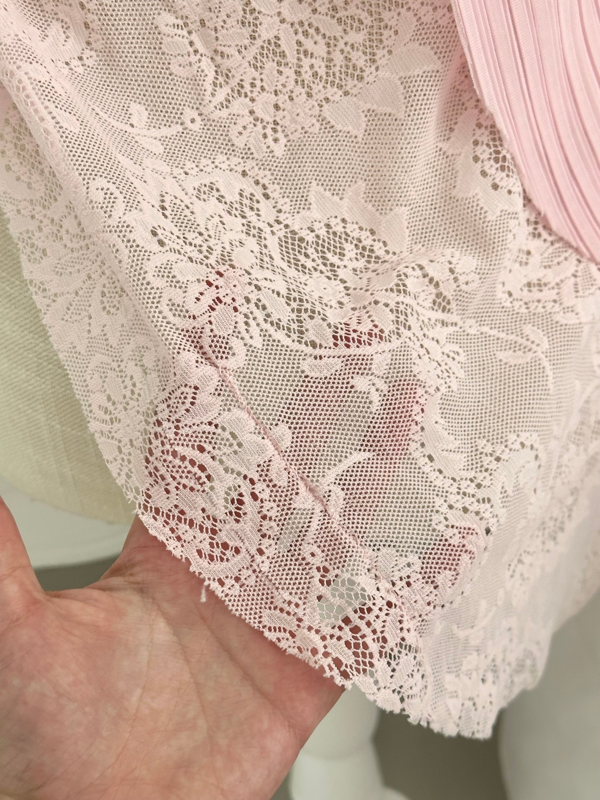 Vintage 2005 Victoria’s Secret Shabby Chic Tiered Babydoll Top Size: 34C