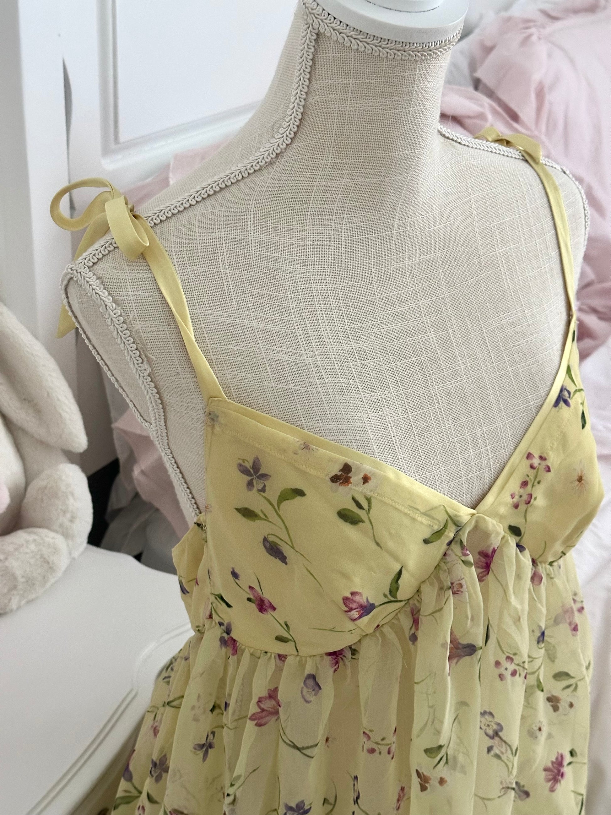 Vintage 1995 Victoria’s Secret Runway Yellow Floral Slip Dress Size: M