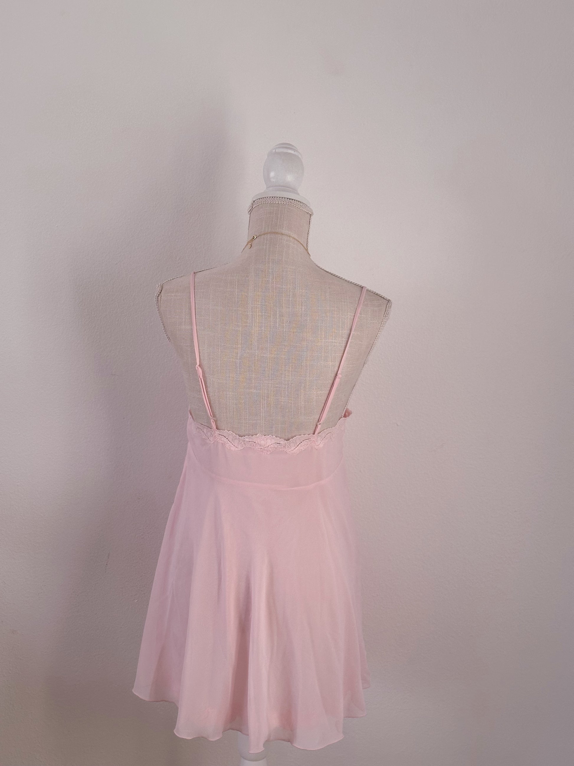 Vintage 1990s Victoria’s Secret Pink Lace Babydoll Size: M