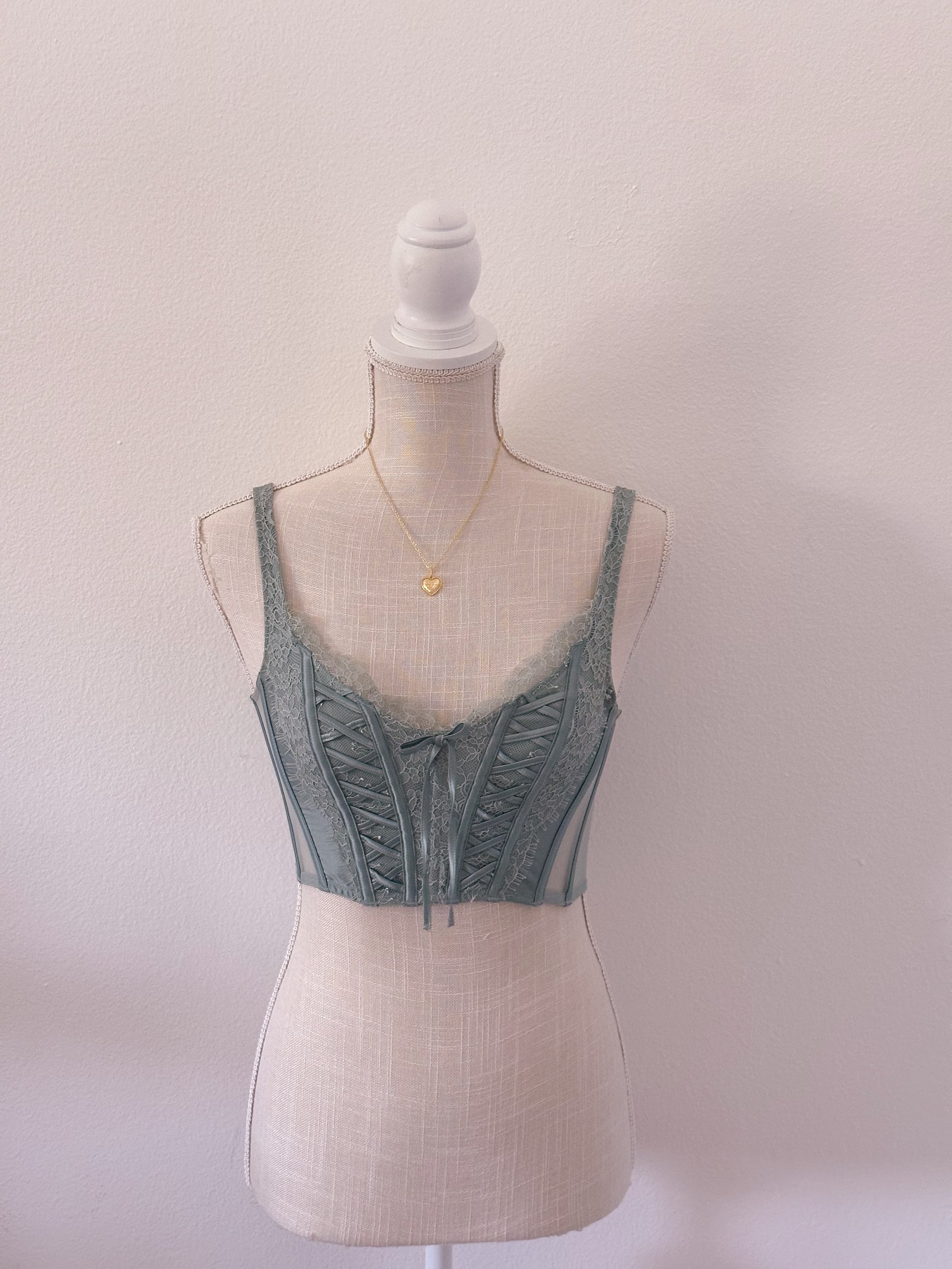 Victoria's Secret Corset top size: Xs/S
