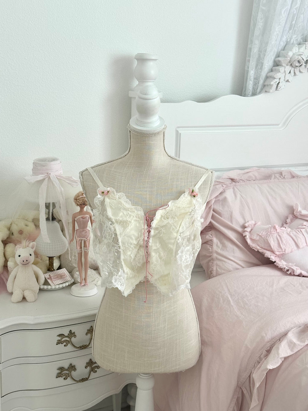 Vintage 90s Emil Bole Ivory Lace Rose Cami Top Size: S