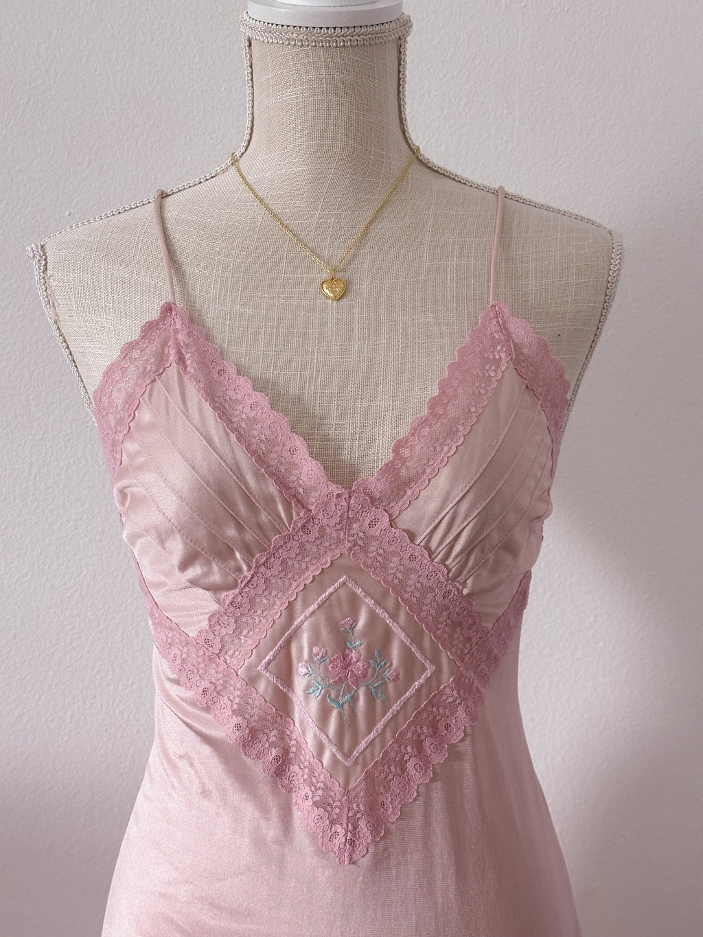 Vintage 1970s pink nightgown