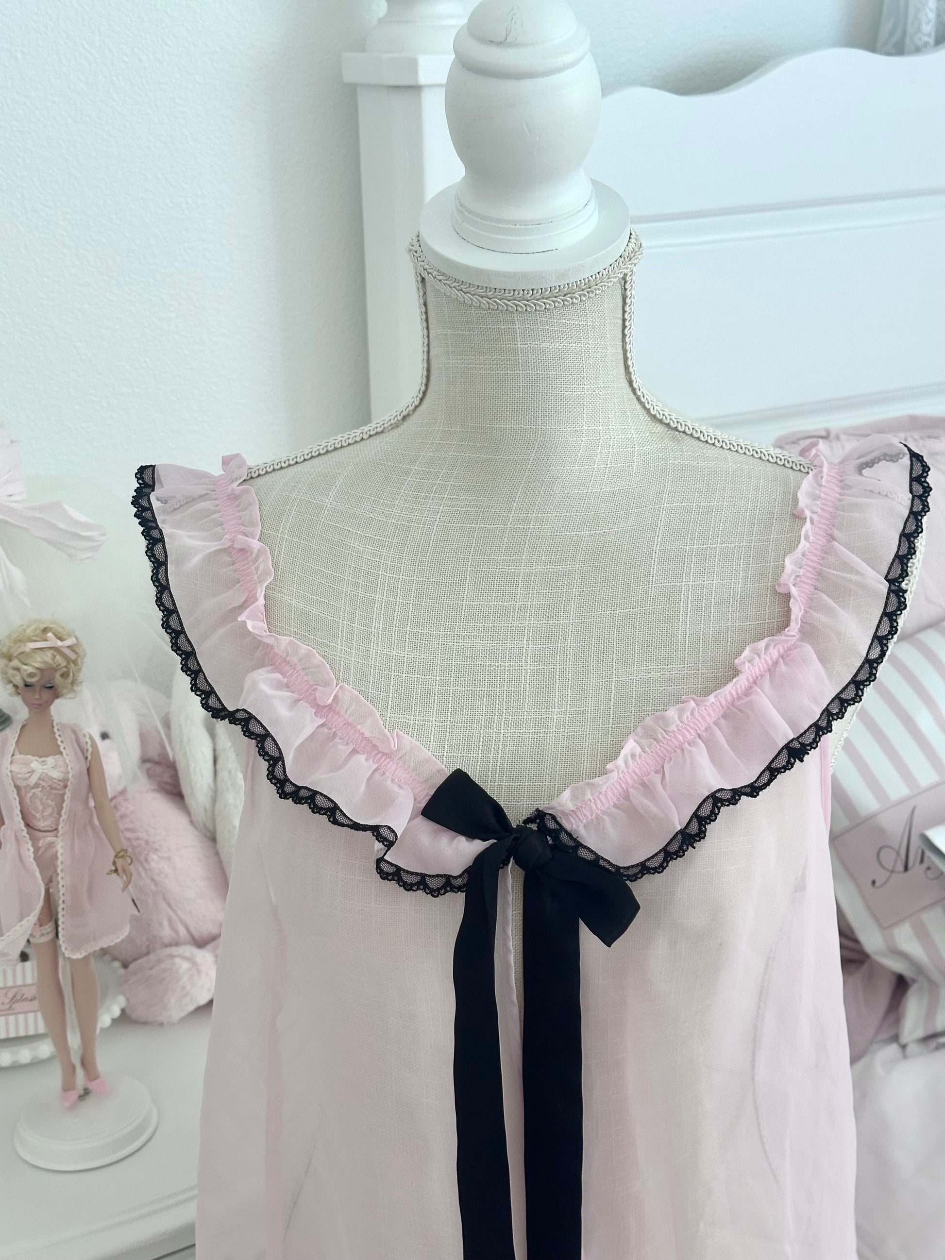 Vintage Frederick’s of Hollywood Pink & Black Trim Babydoll Cover Up Size: M