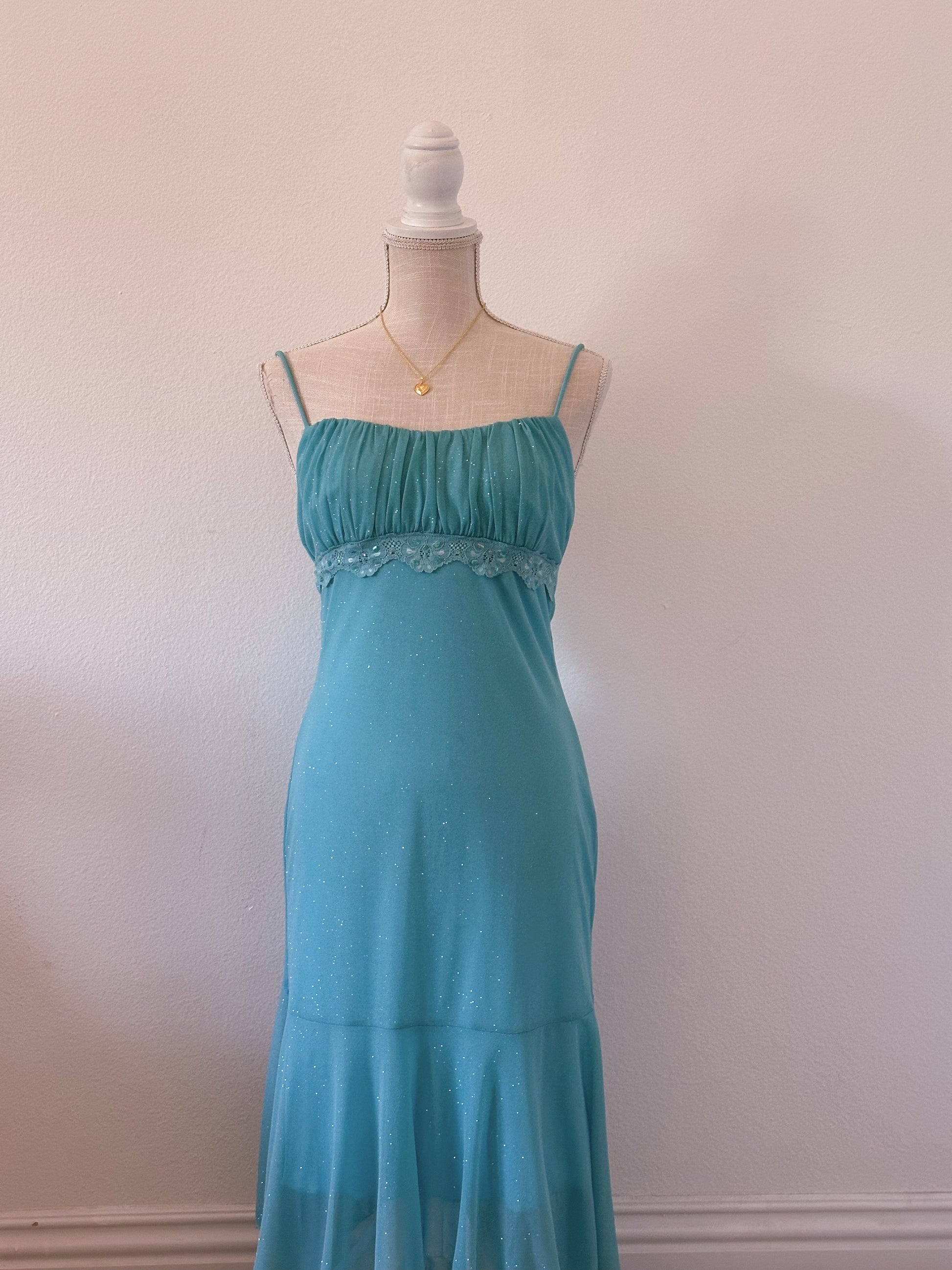 Vintage 1990s Taboo sparkly light blue formal midi dress size: M