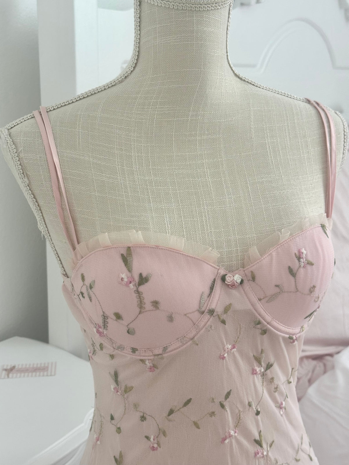 Vintage Y2K Hillard & Hanson Pink Shabby Chic Babydoll Slip Dress Size: S