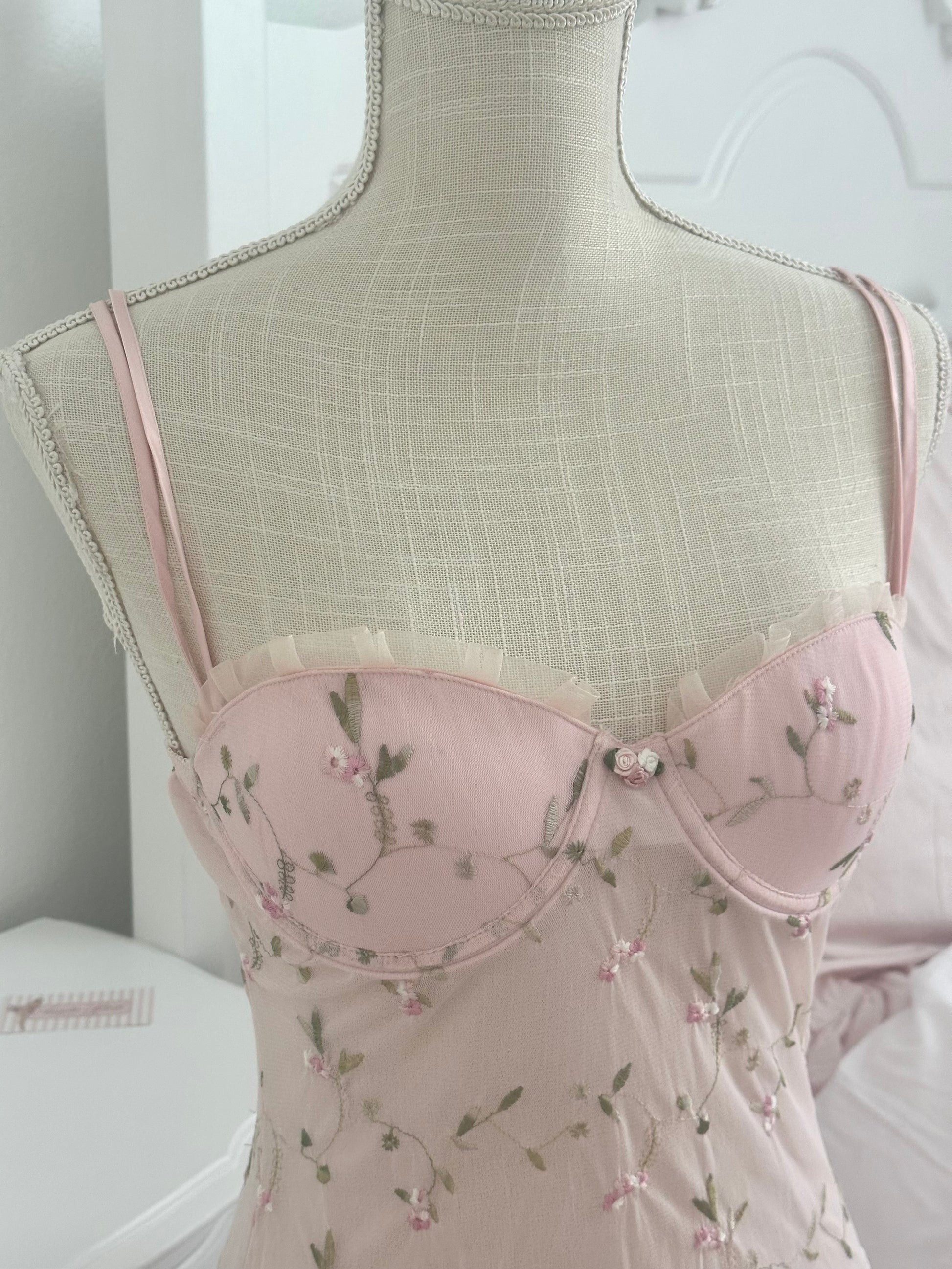 Vintage Y2K Hillard & Hanson Pink Shabby Chic Babydoll Slip Dress Size: S