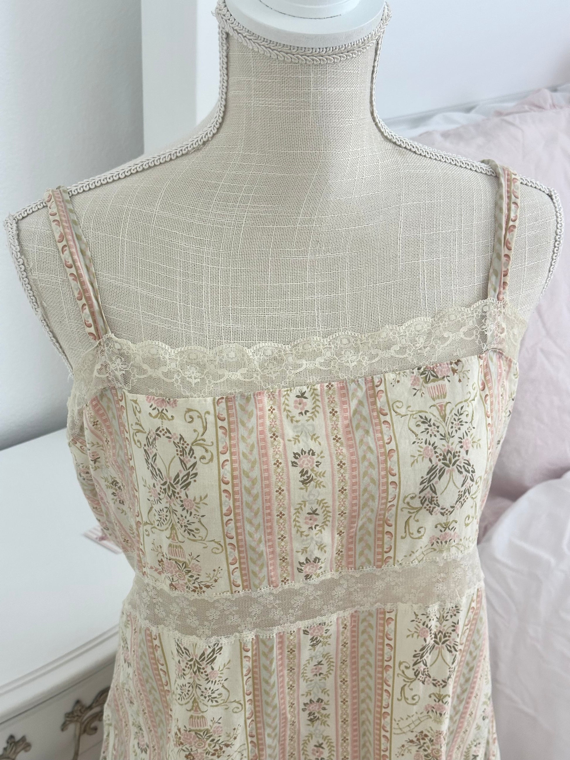 Vintage 2003 Victoria’s Secret Shabby Chic Cotton Slip Dress Nightgown Size: S
