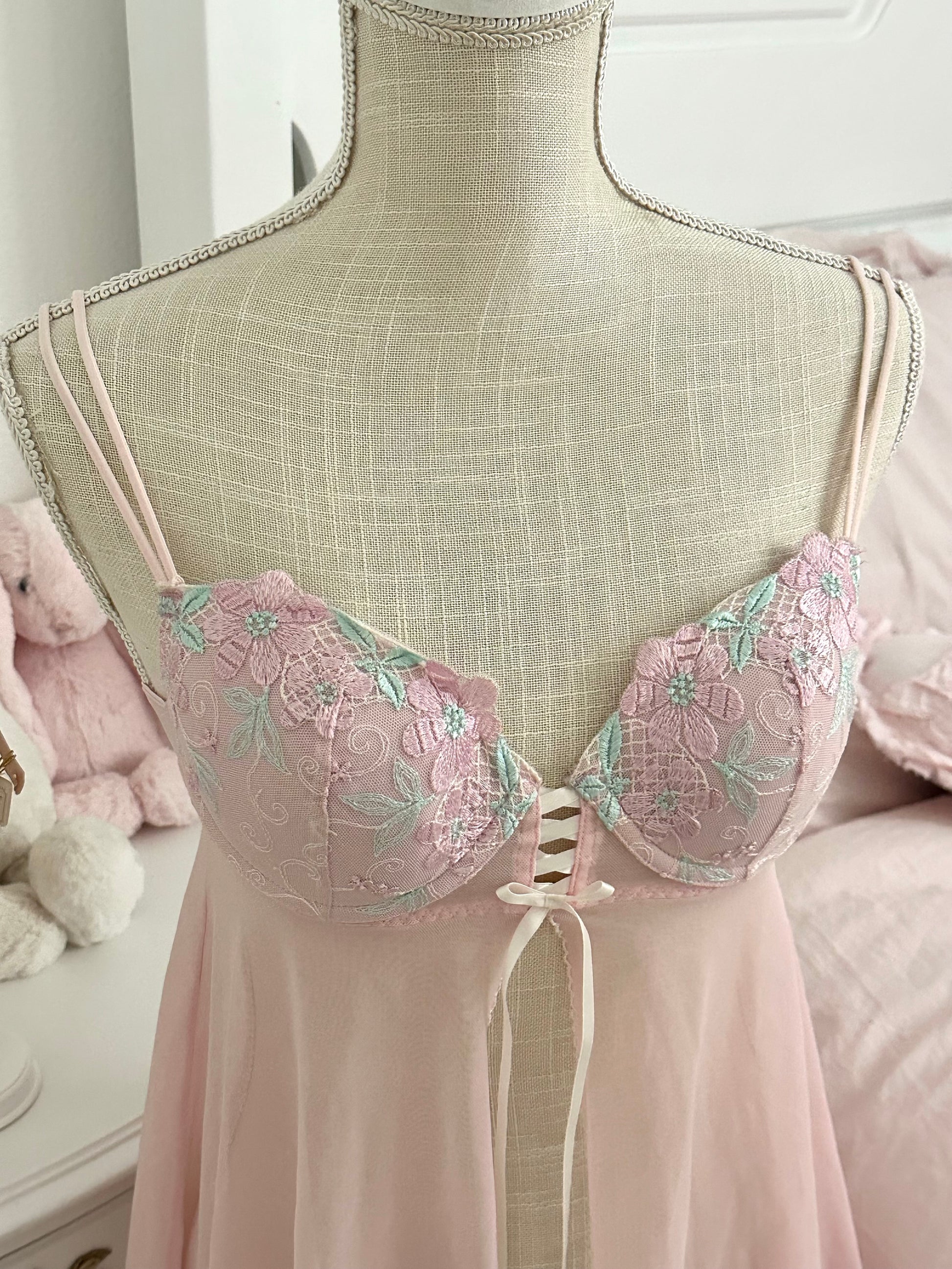 Vintage Inner Secrets Pink Floral Embroidered Babydoll Top Size: S