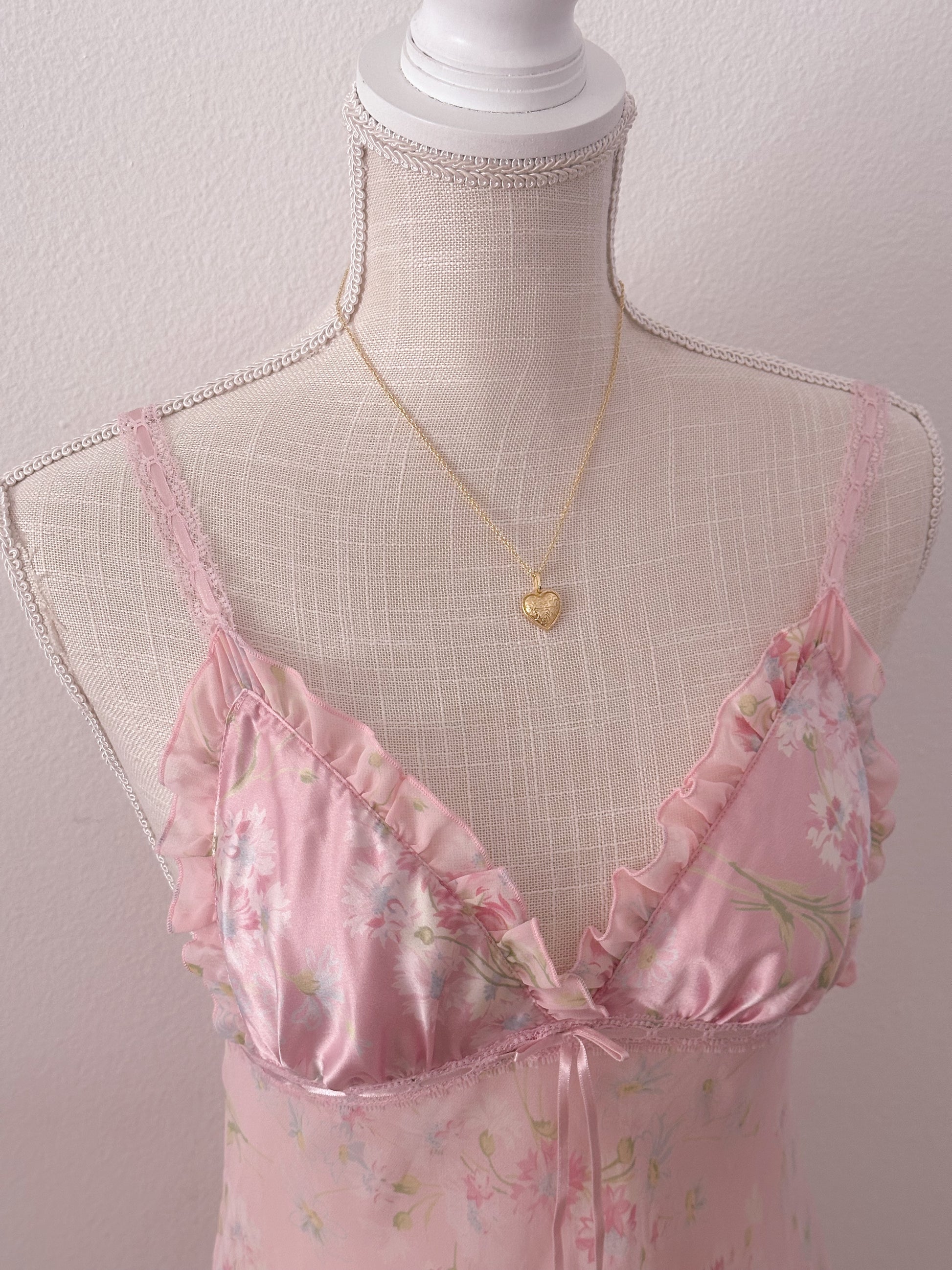 Vintage Victoria's Secret Pink Babydoll as seen on Maggie Lindemann size: XS