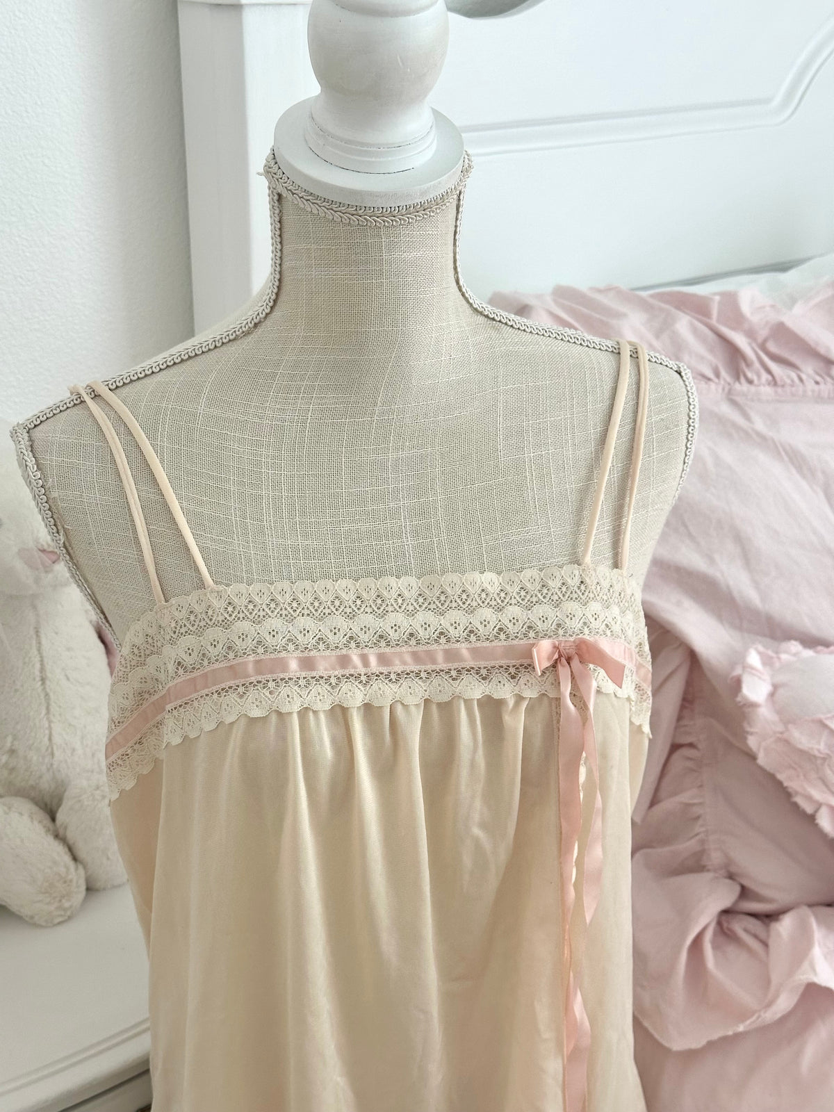 Vintage 1970s cream Nylon Lace Slip Dress Size: L