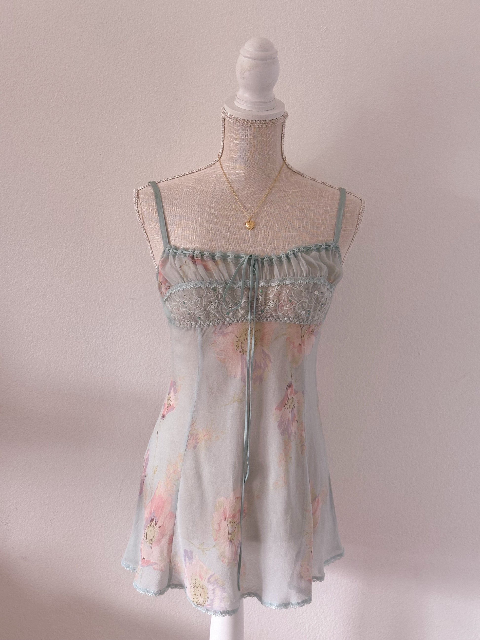 Vintage Victoria's Secret floral Chemise silk slip dress size: M