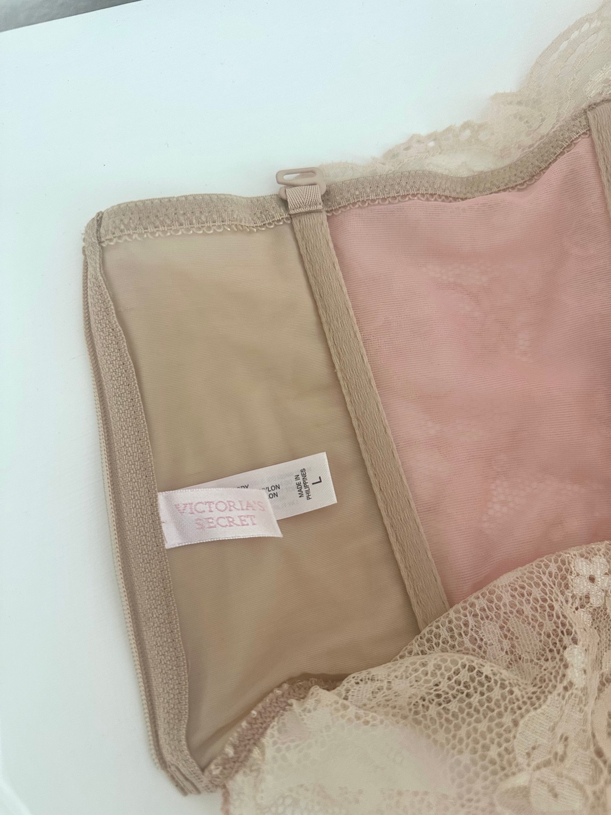 Vintage 2003 Victoria’s Secret Pink/Nude Butterfly Corset Top Size: L (Fits M)