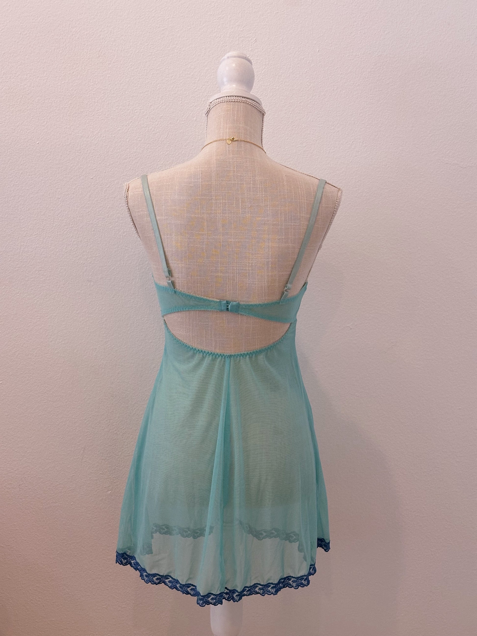 Vintage Sabrina Carpenter Victoria's Secret babydoll Size: 36 C Angelic Splash Vintage Sabrina Carpenter Victoria's Secret babydoll Size: 36 C Angelic Splash