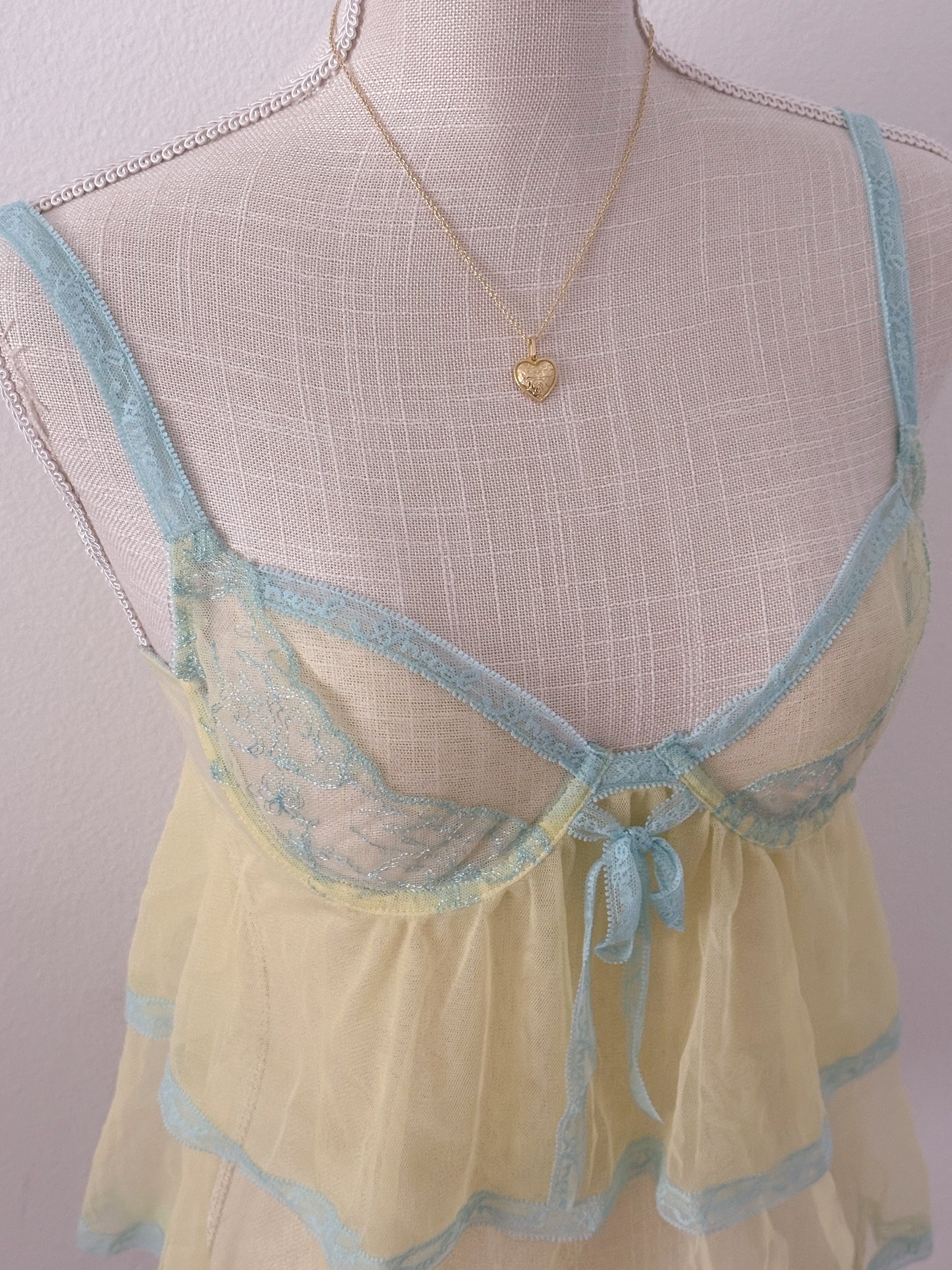 Vintage Victoria's Secret yellow and blue babydoll set size: 34 B