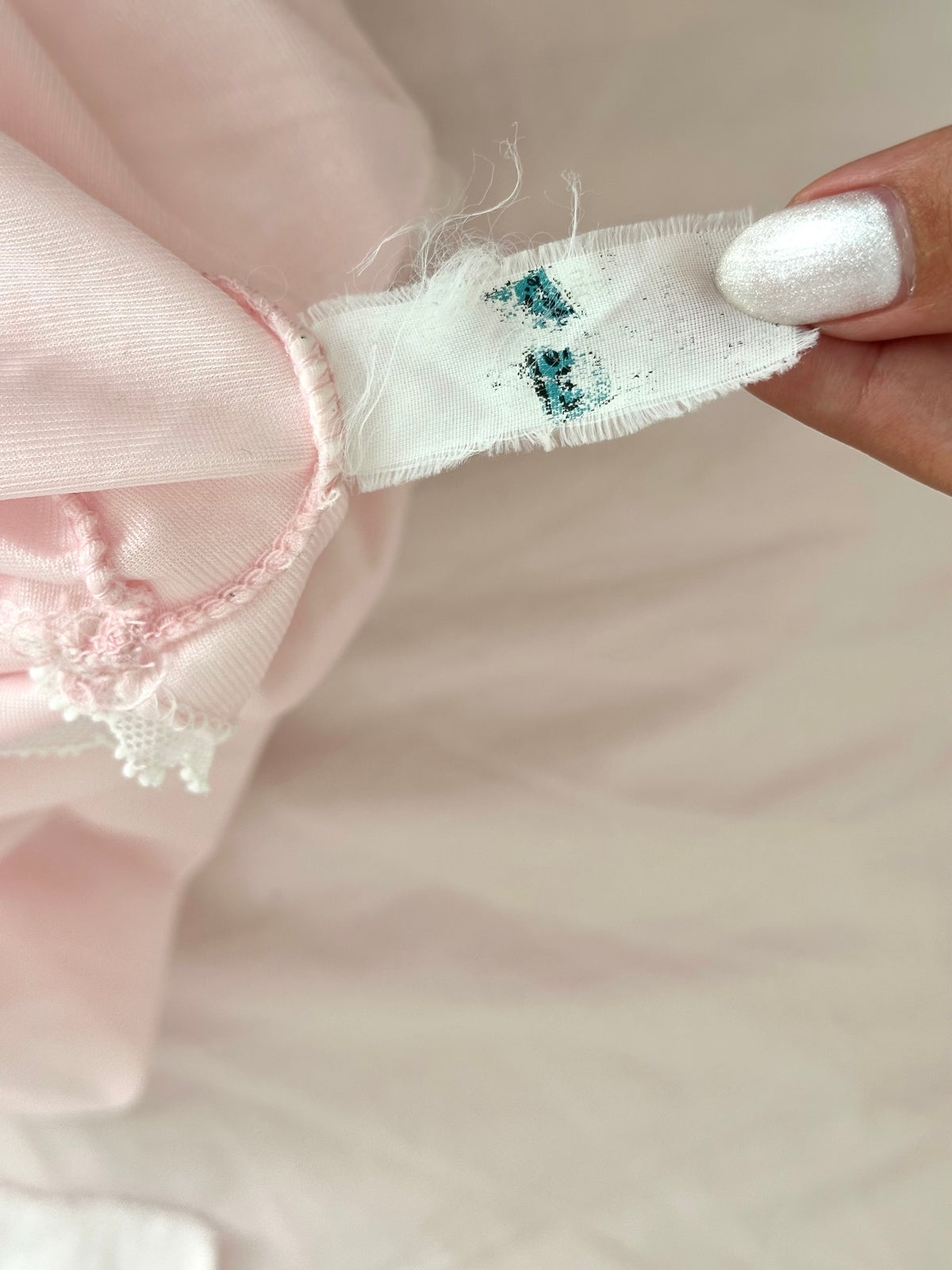 Vintage 1980s Tosca Pink Satin & White Lace Cami Top S/M