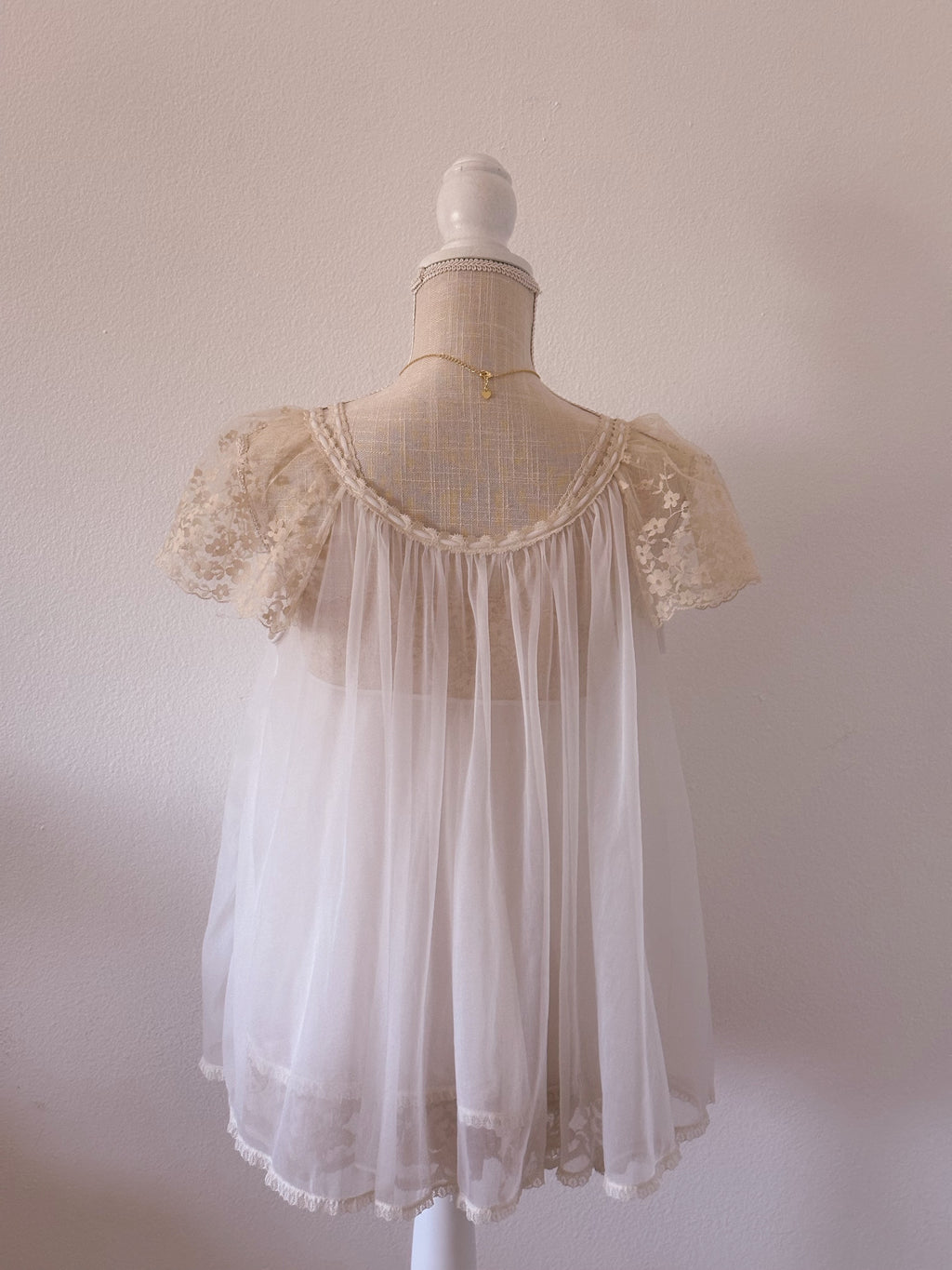 Vintage 2 piece white 1950s babydoll set size: XS/S
