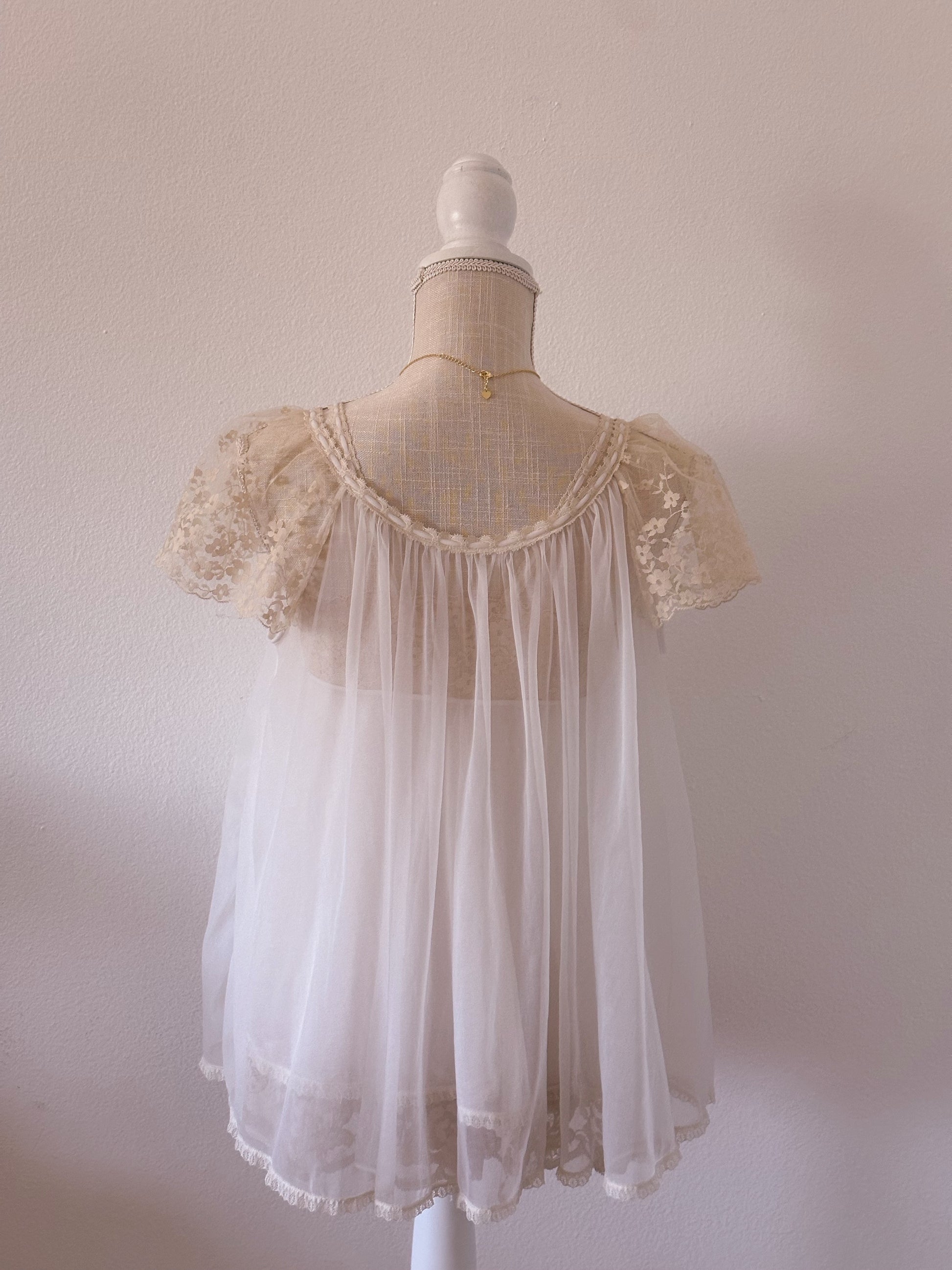 Vintage 2 piece white 1950s babydoll set size: XS/S